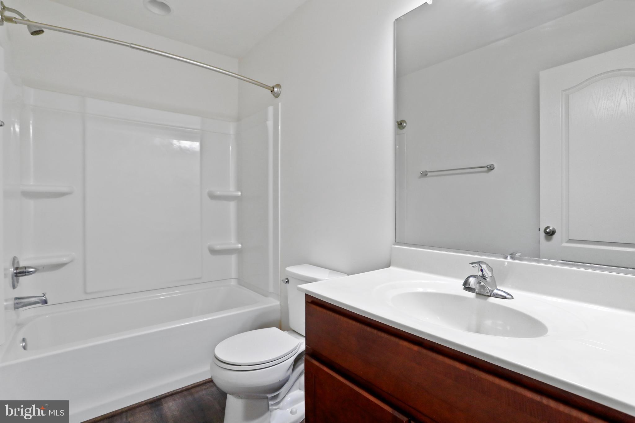 STONEBROOK VILLAGE - Residential Lease