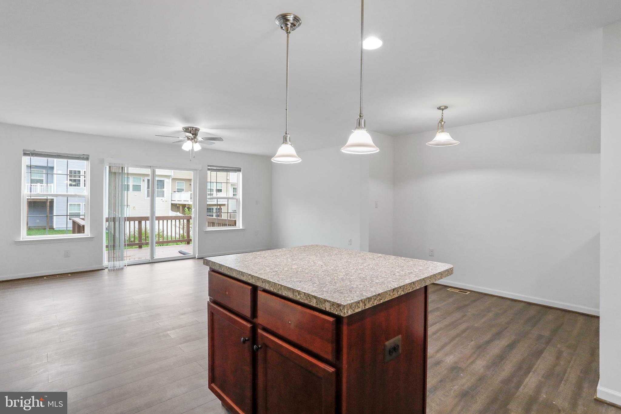 STONEBROOK VILLAGE - Residential Lease