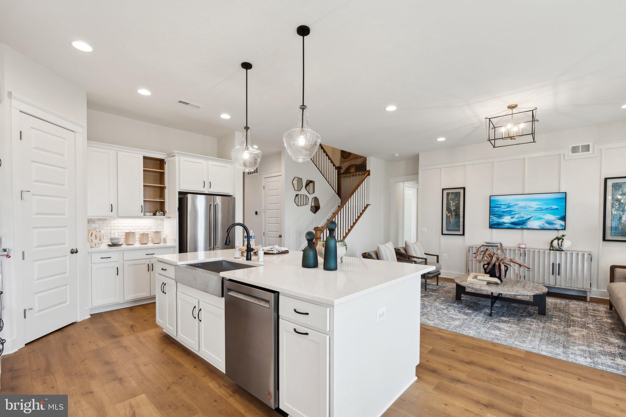 3168 RUBY ROYCE DRIVE