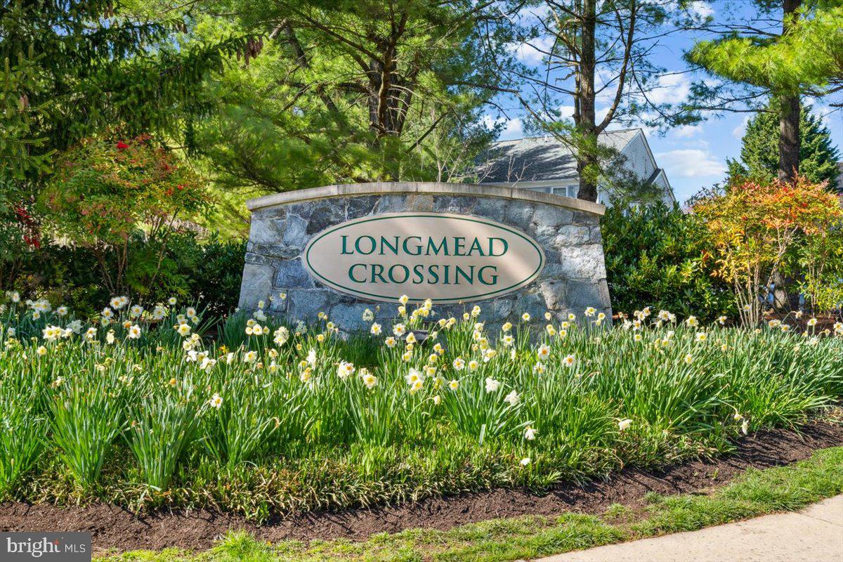 LONGMEAD CROSSING - Residential