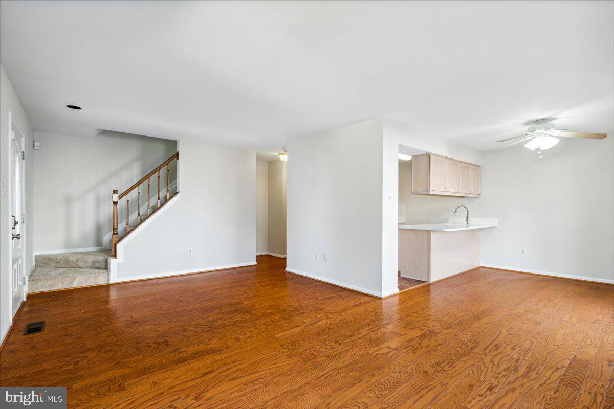 LONGMEAD CROSSING - Residential