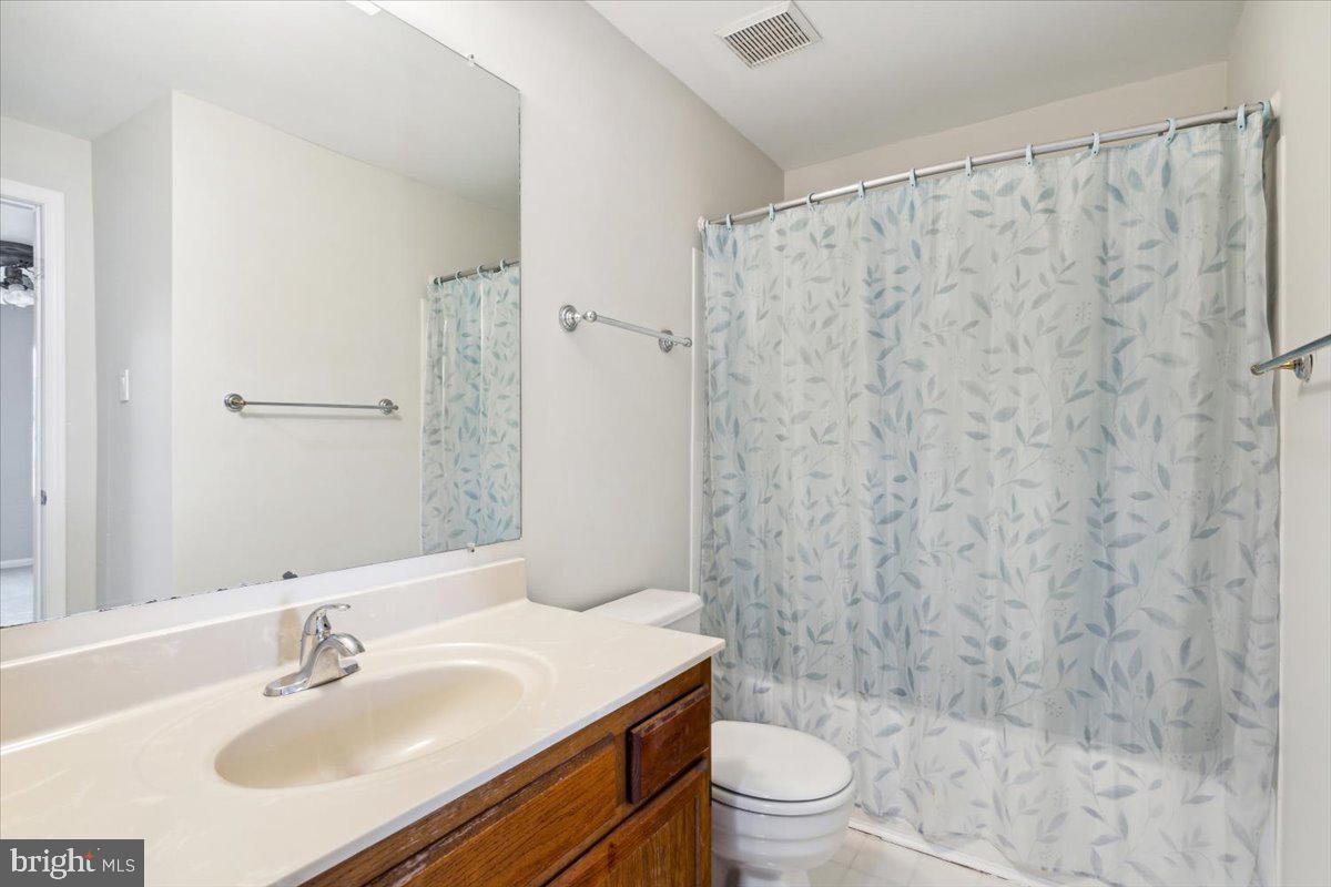 LONGMEAD CROSSING - Residential