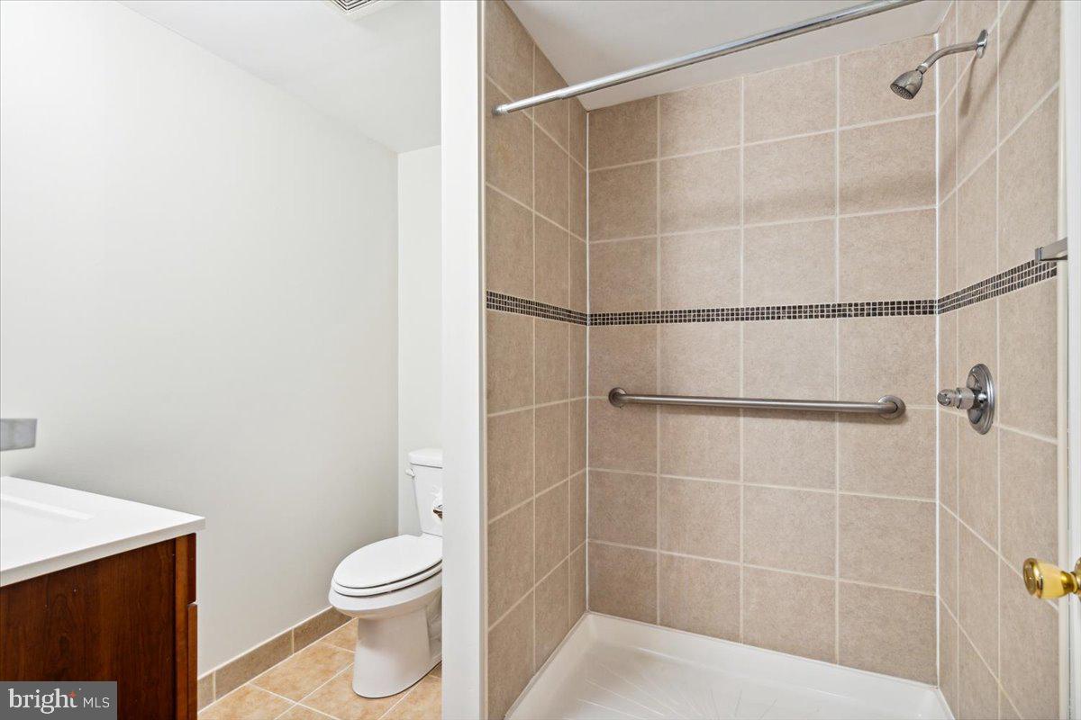 LONGMEAD CROSSING - Residential