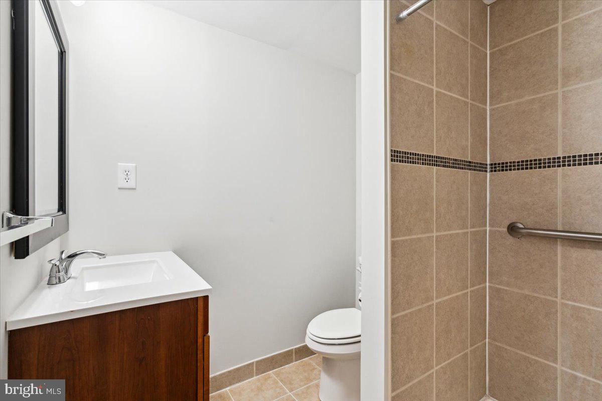 LONGMEAD CROSSING - Residential