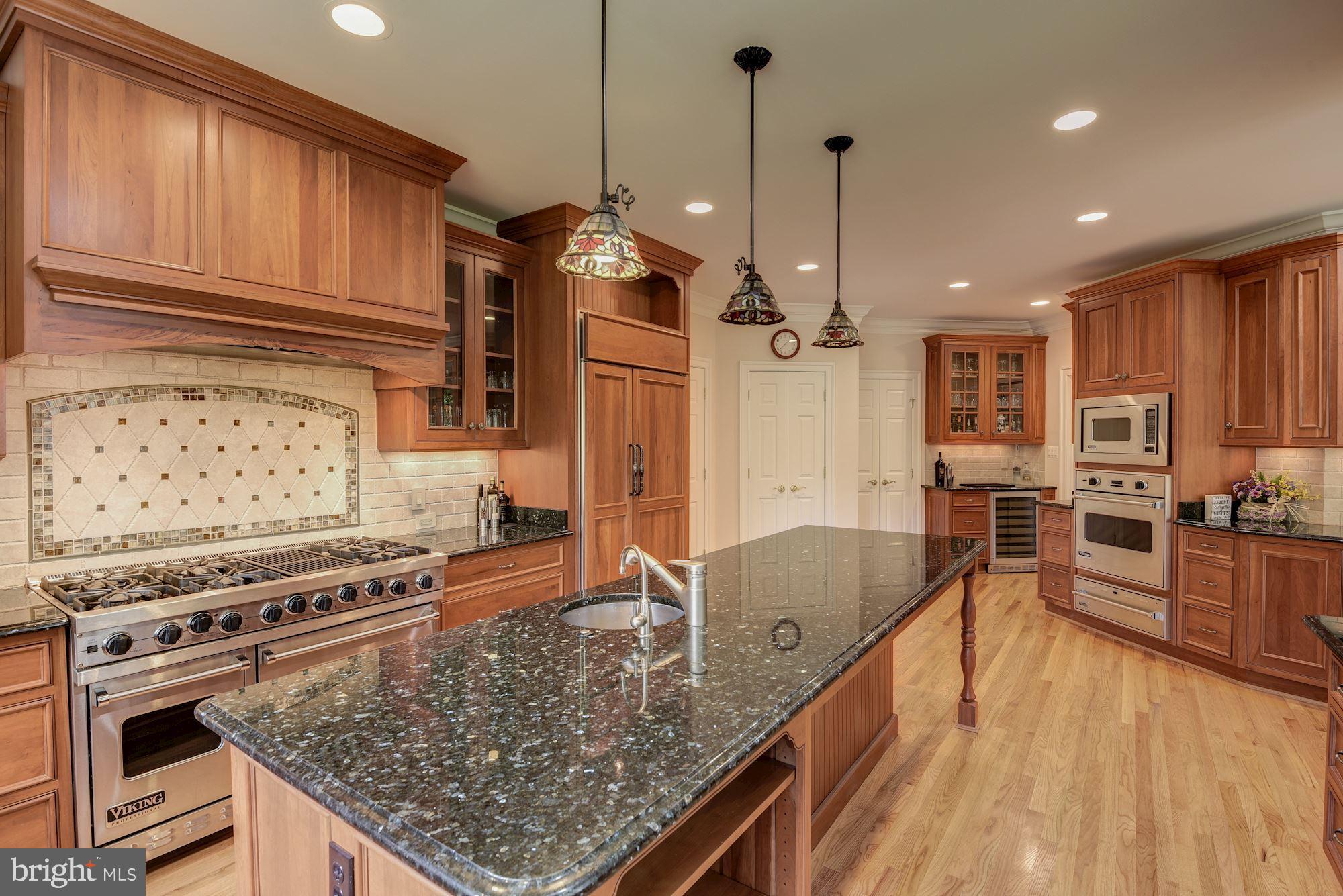 AVENEL - Residential