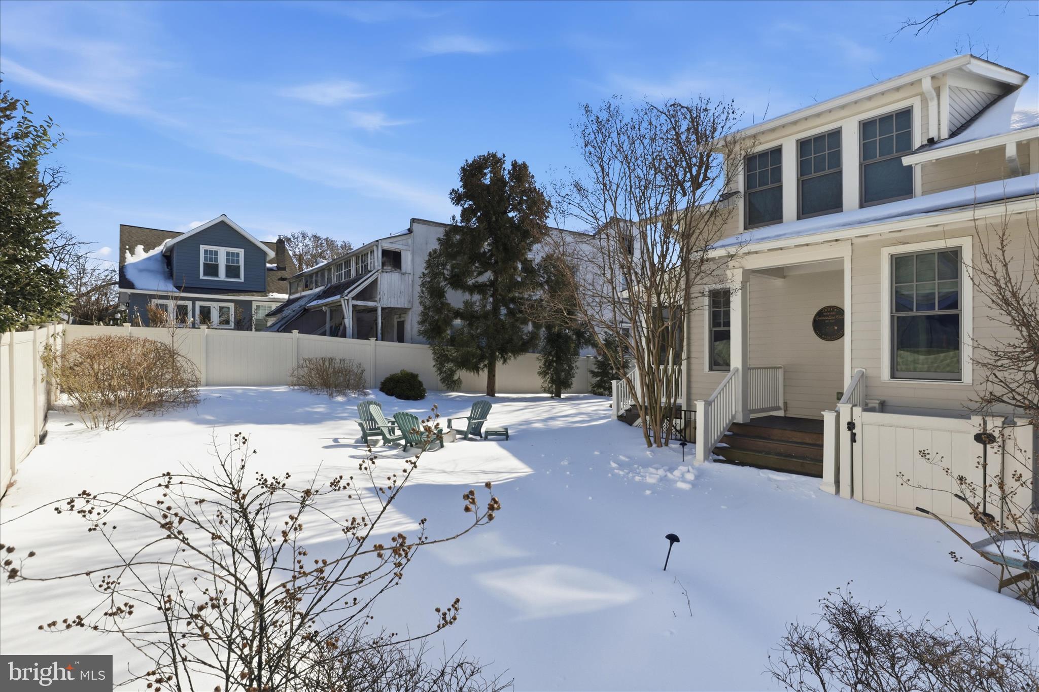 CLARENDON - Residential Lease