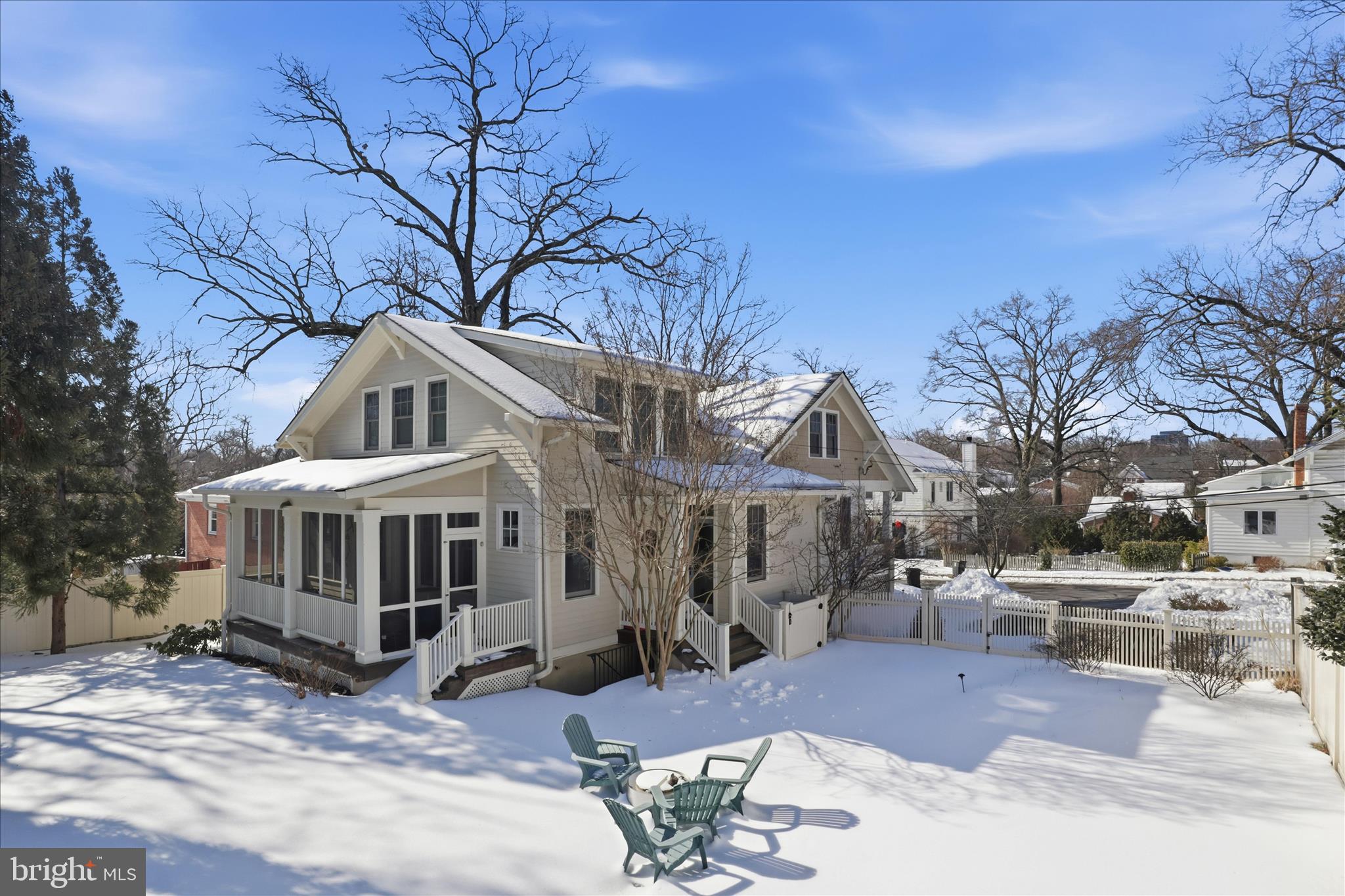 CLARENDON - Residential Lease