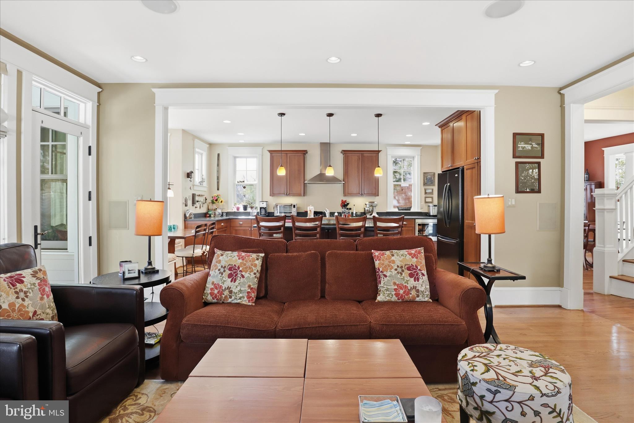 CLARENDON - Residential Lease