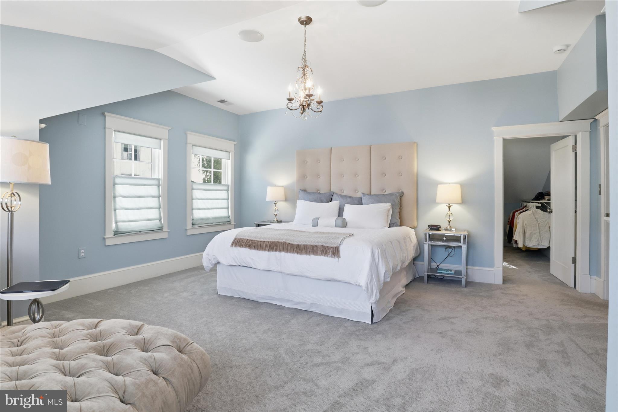 CLARENDON - Residential Lease