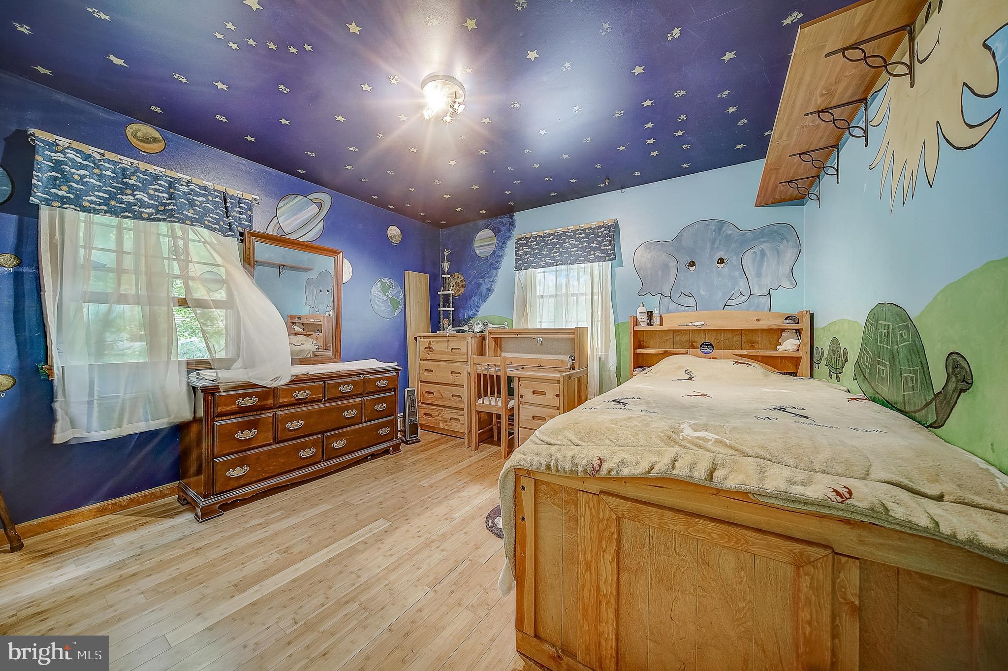 REGAL OAKS - Residential