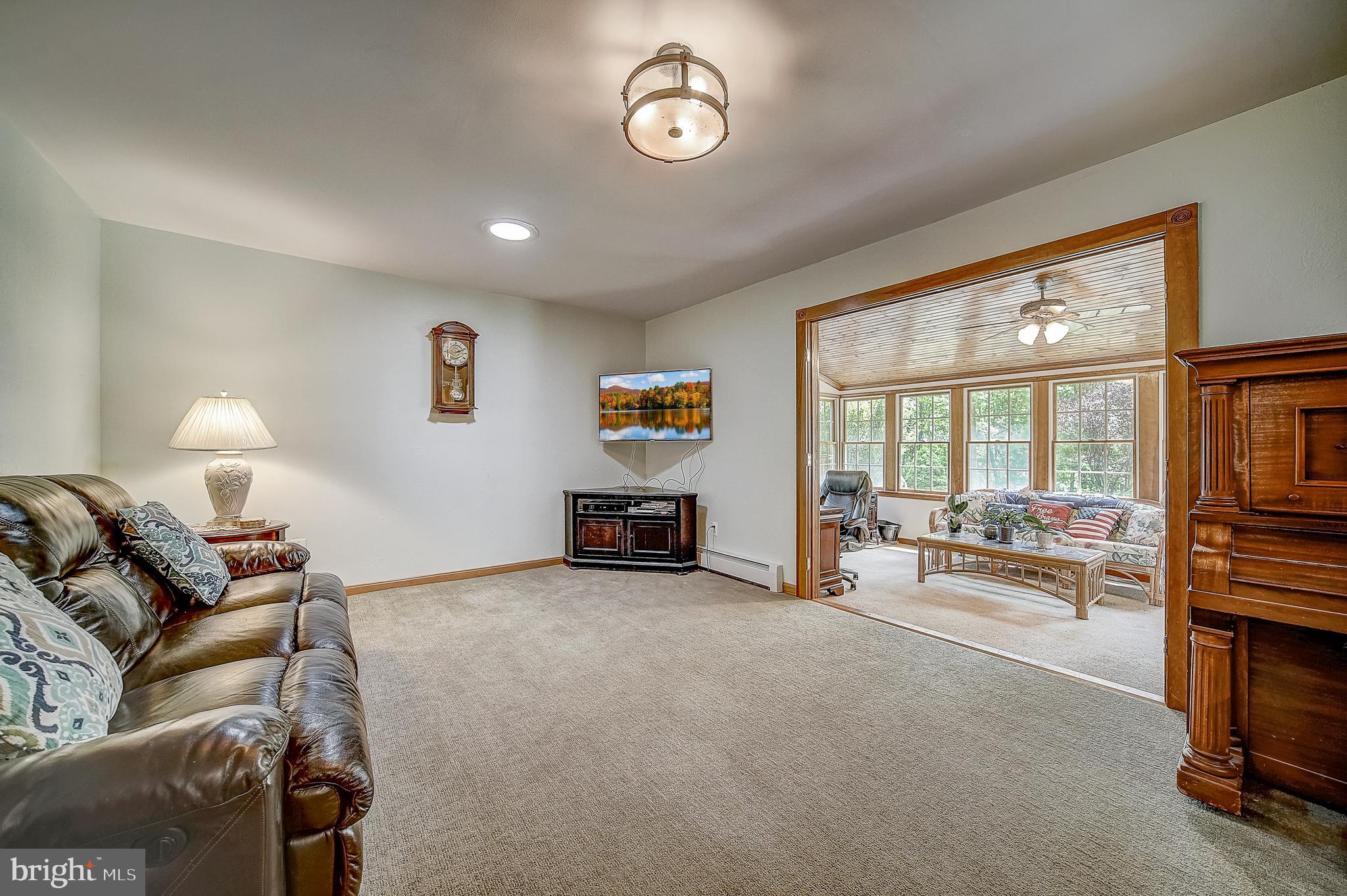 REGAL OAKS - Residential