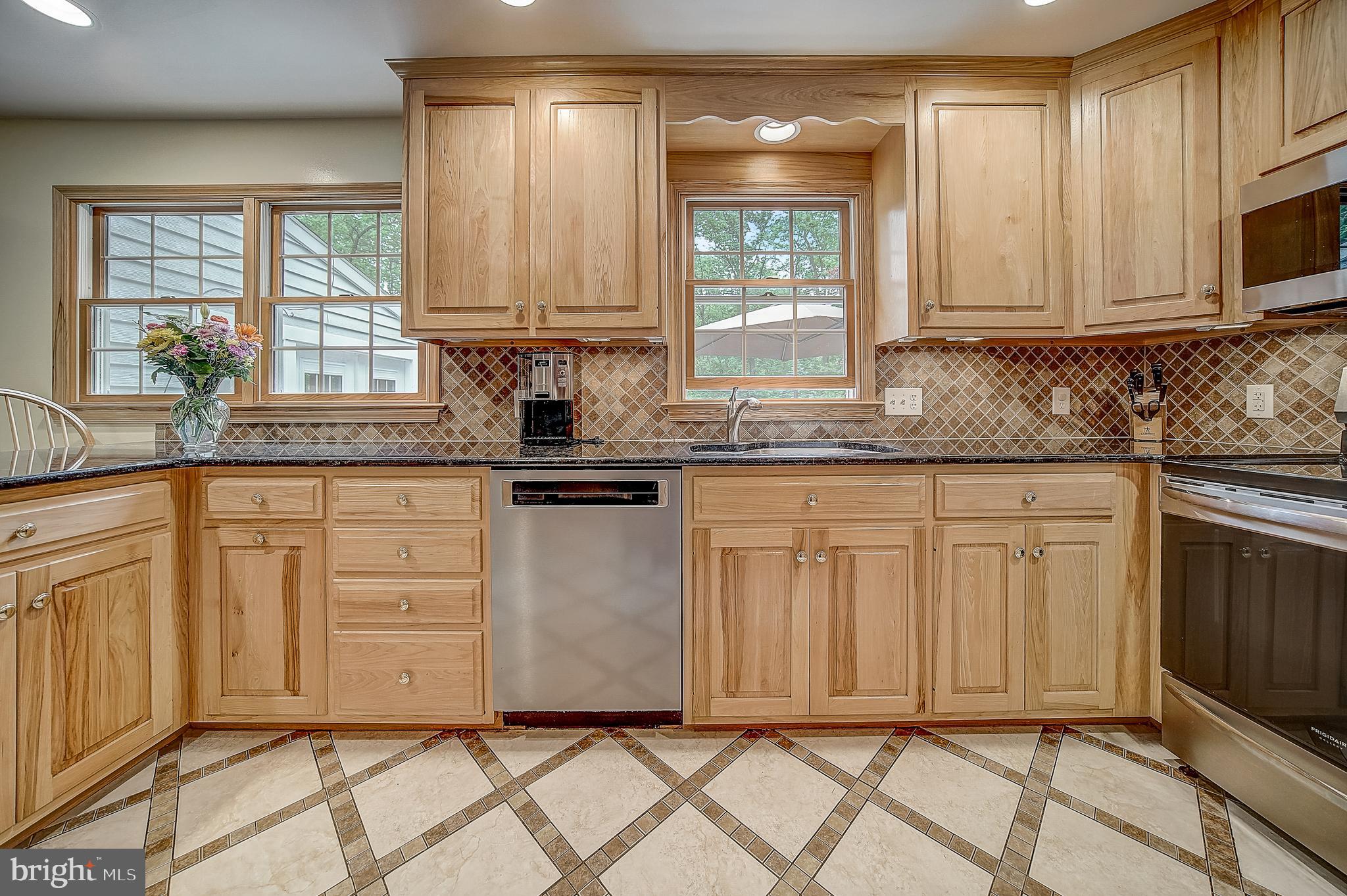 REGAL OAKS - Residential