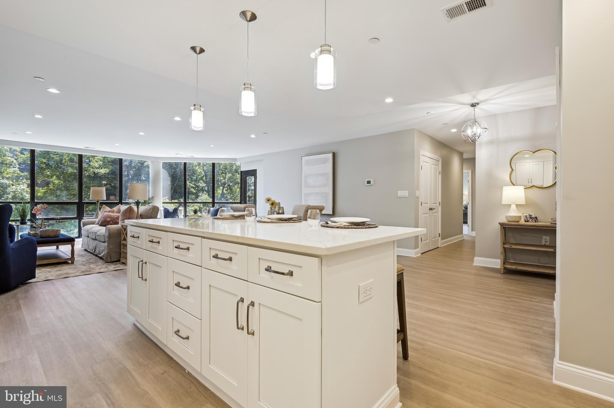 PAVILION IN THE PARK - Residential