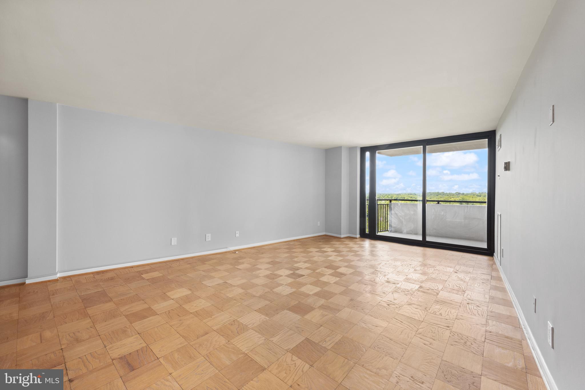4620 N PARK AVENUE N 1206E