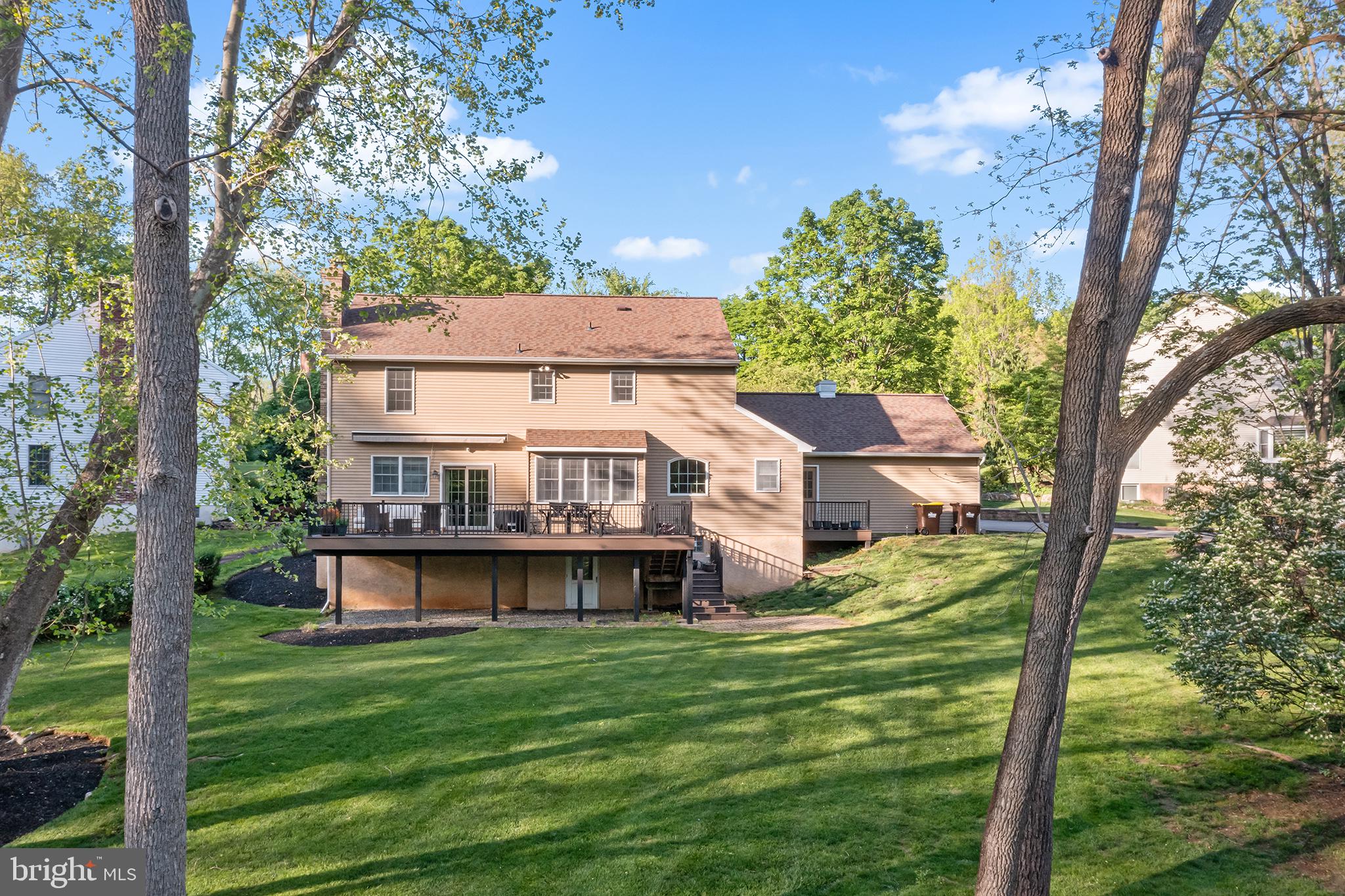 1598 MORGAN LANE
