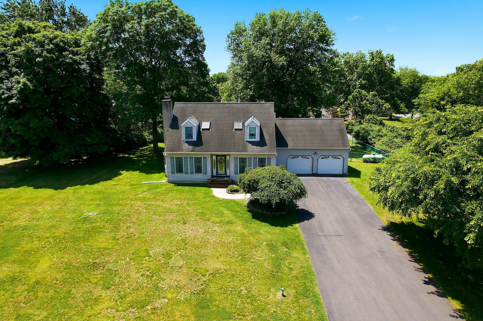 8 EDWARDS DRIVE