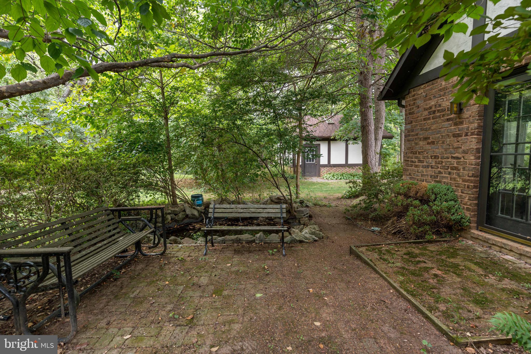 HONEYWOOD - Residential