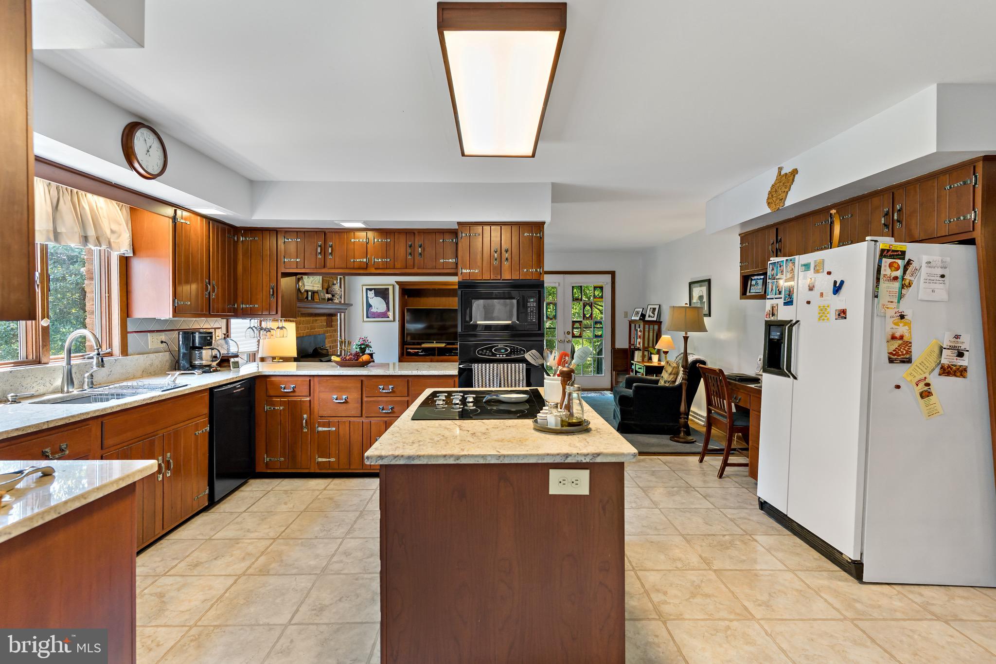 HONEYWOOD - Residential