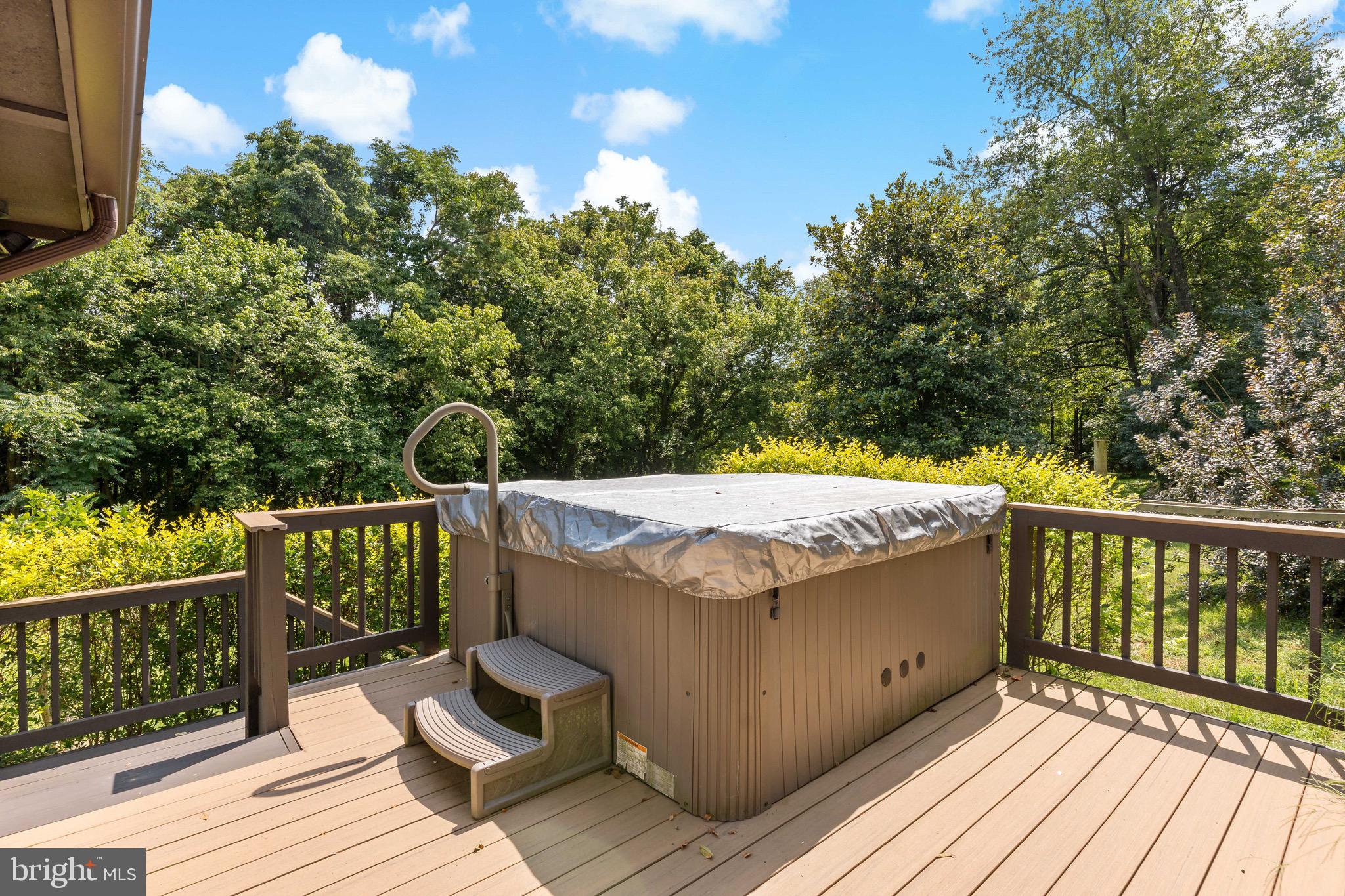 HONEYWOOD - Residential