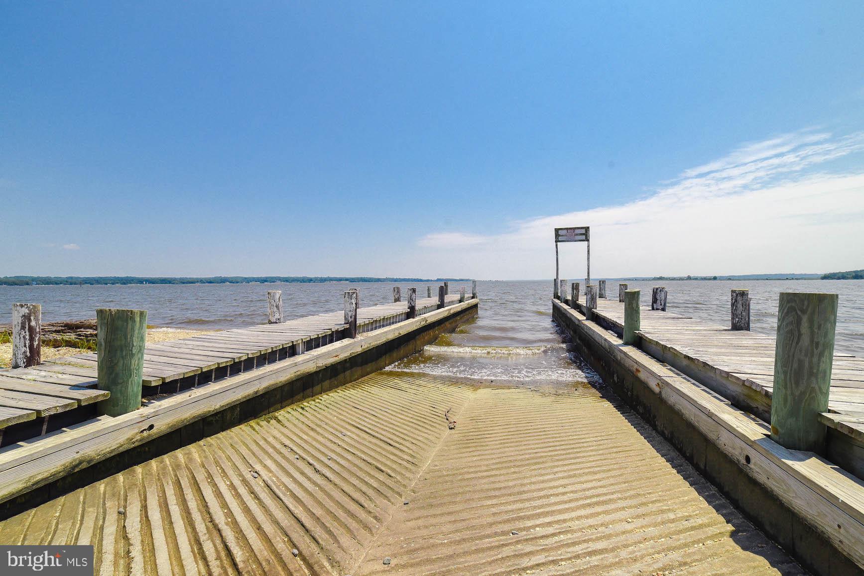 GOLDEN BEACH - Residential Lease