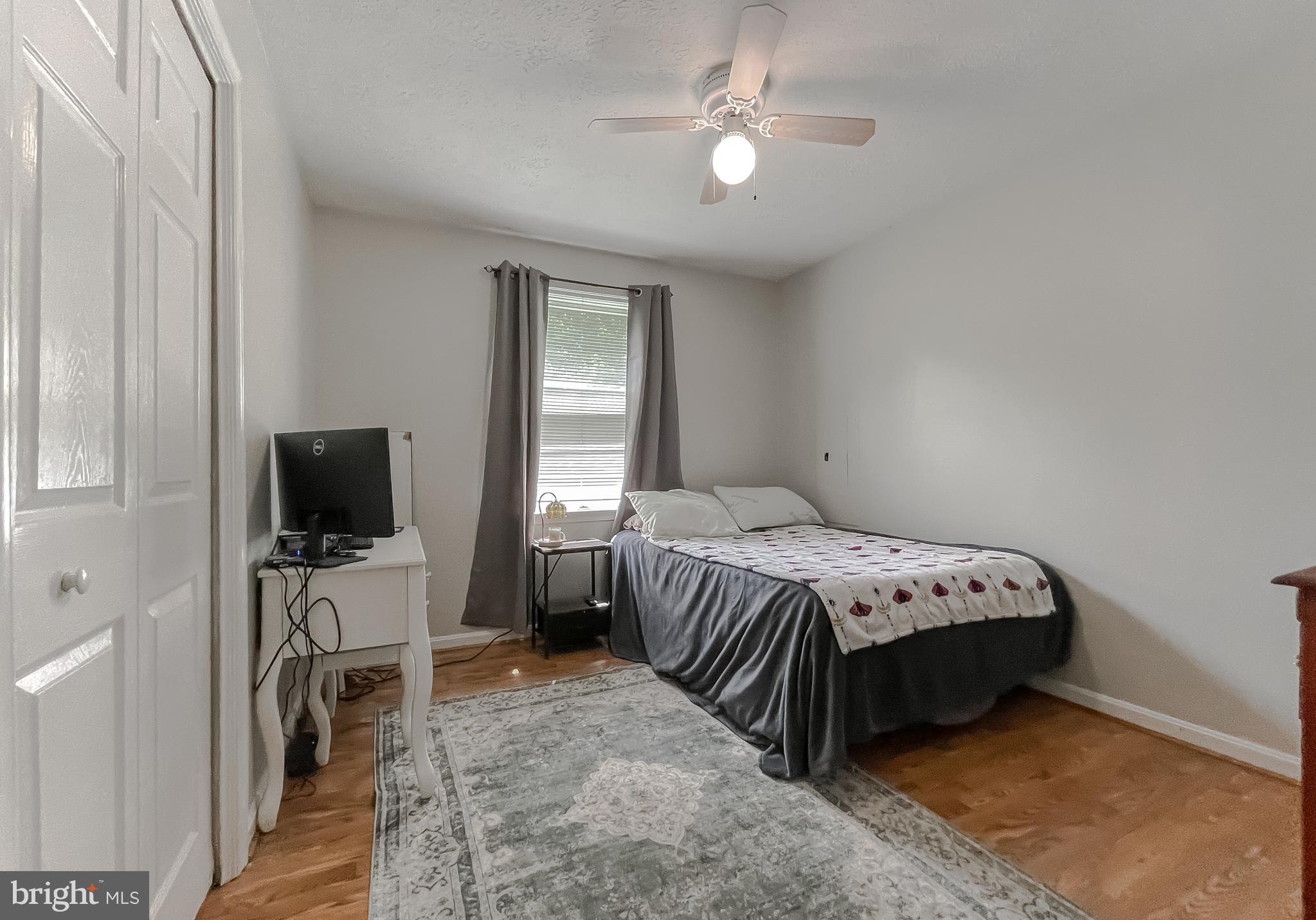 GOLDEN BEACH - Residential Lease