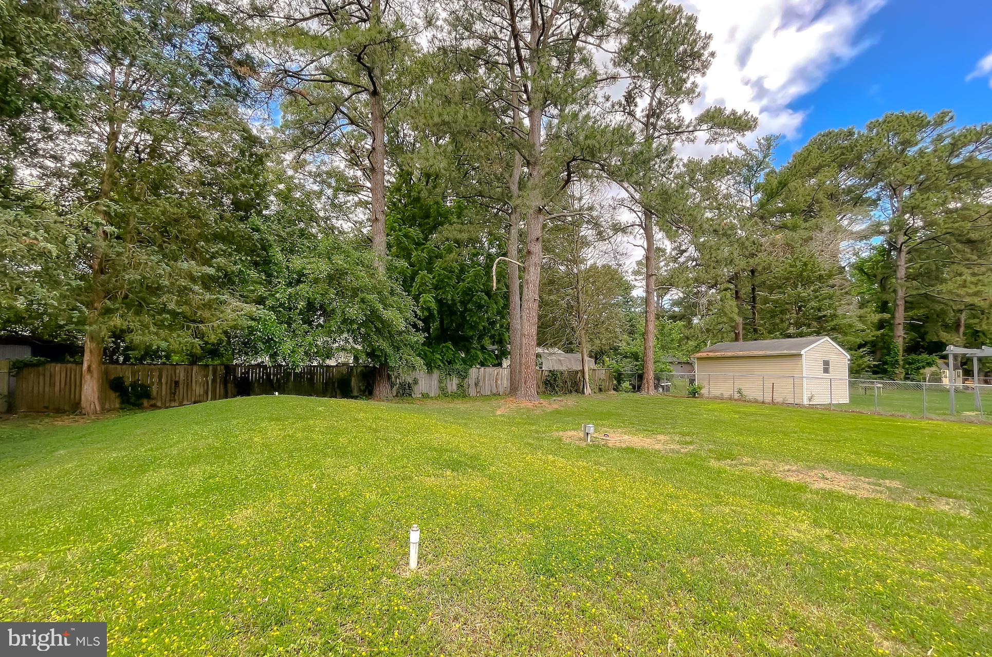 GOLDEN BEACH - Residential Lease