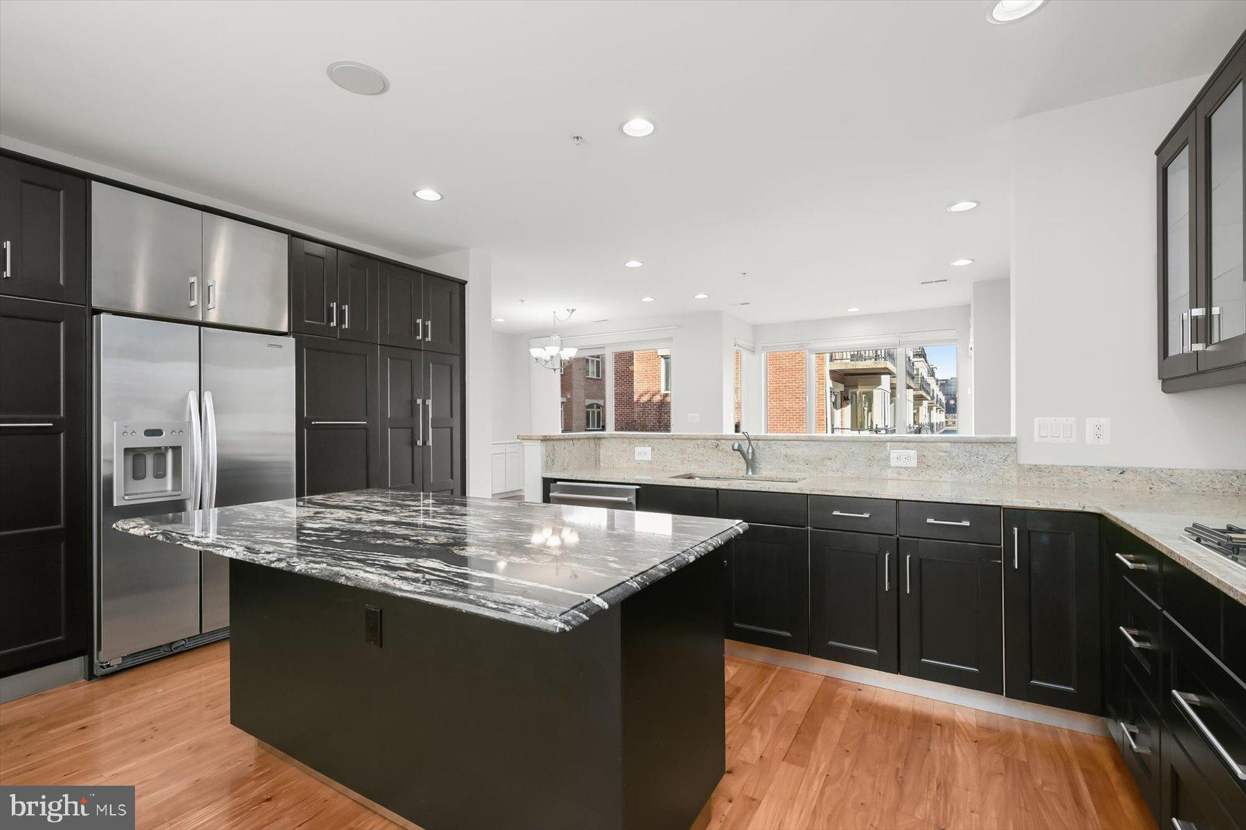 PIER HOMES AT HARBORVIEW - Residential