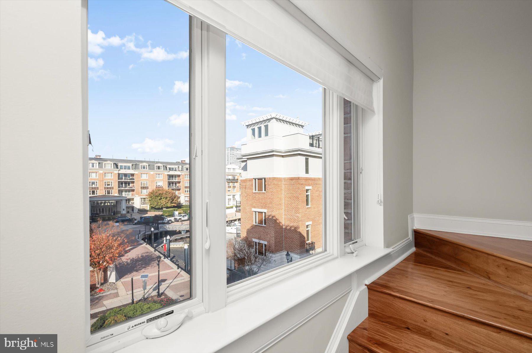 PIER HOMES AT HARBORVIEW - Residential