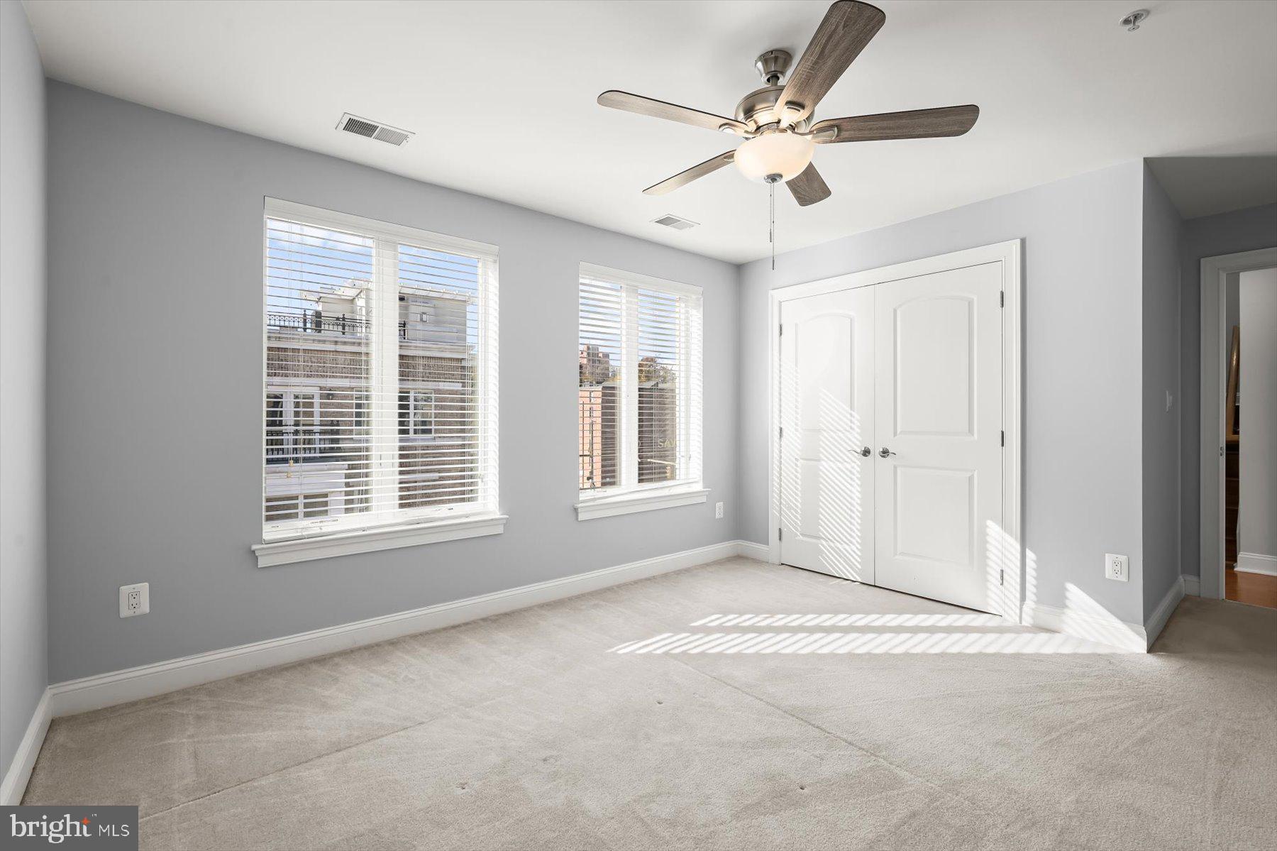 PIER HOMES AT HARBORVIEW - Residential