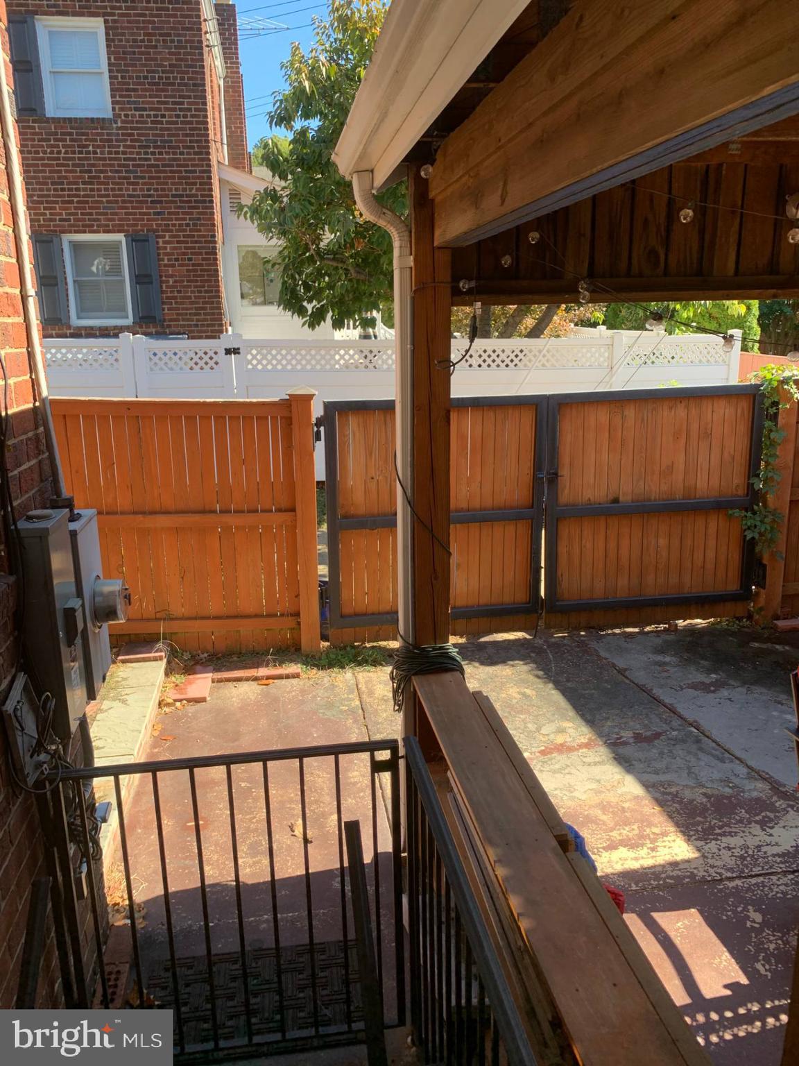 CAVALIER HOMES - Residential Lease