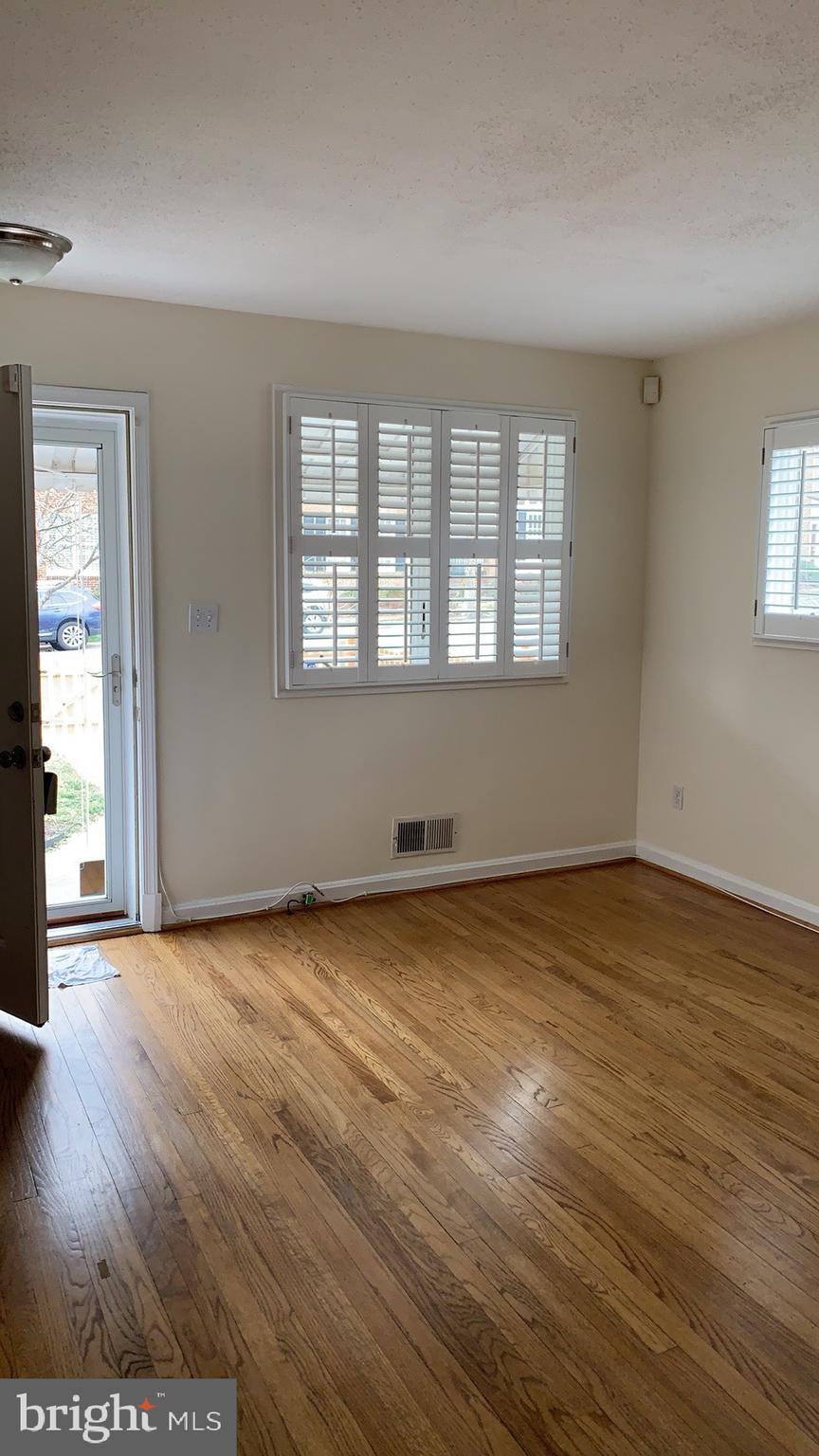 CAVALIER HOMES - Residential Lease