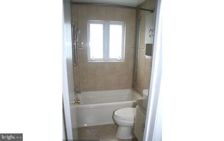 CAVALIER HOMES - Residential Lease