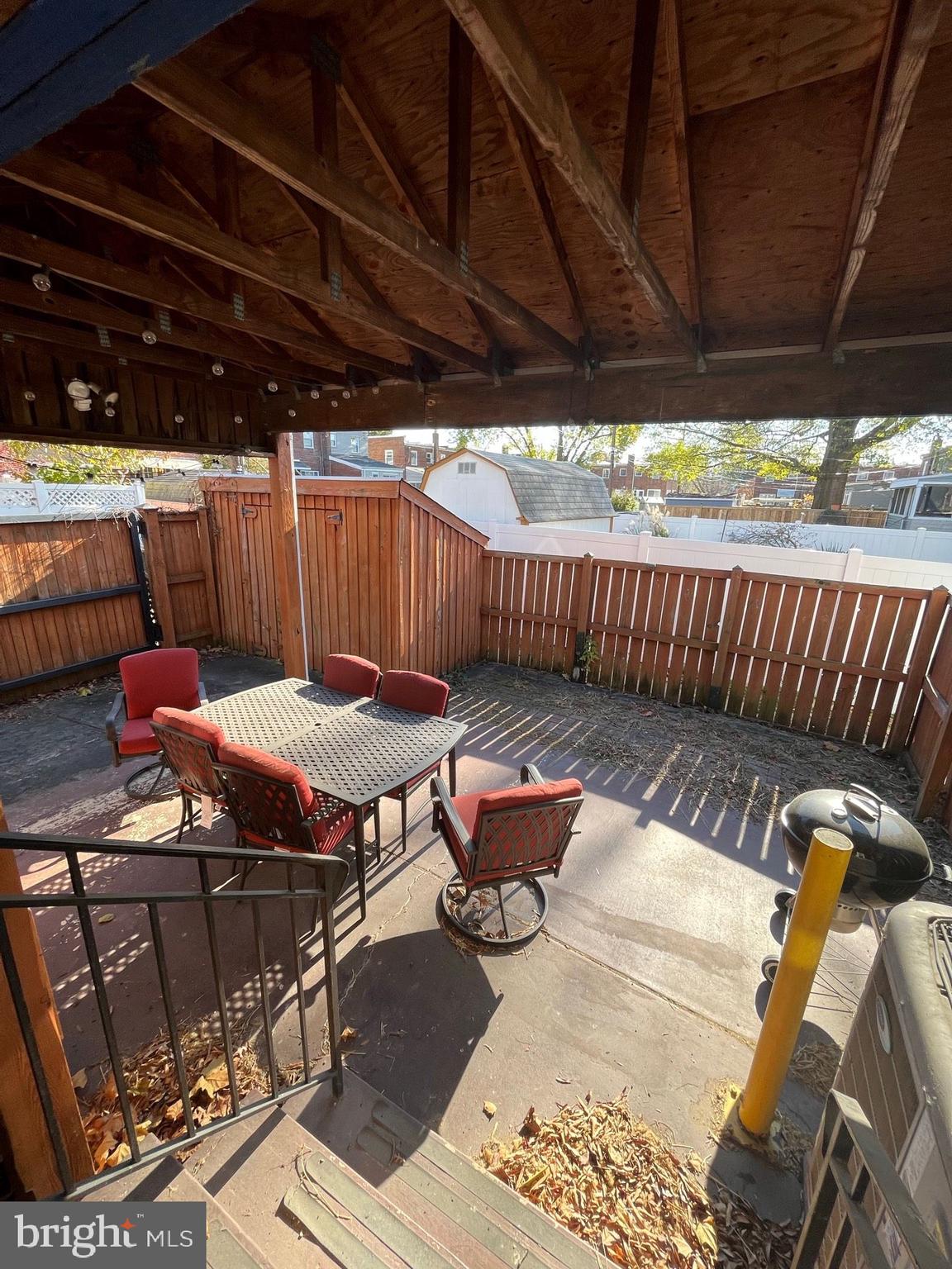 CAVALIER HOMES - Residential Lease