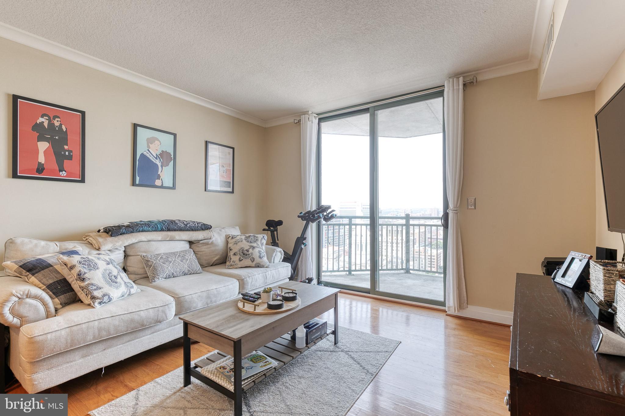 INNER HARBOR - Residential Lease