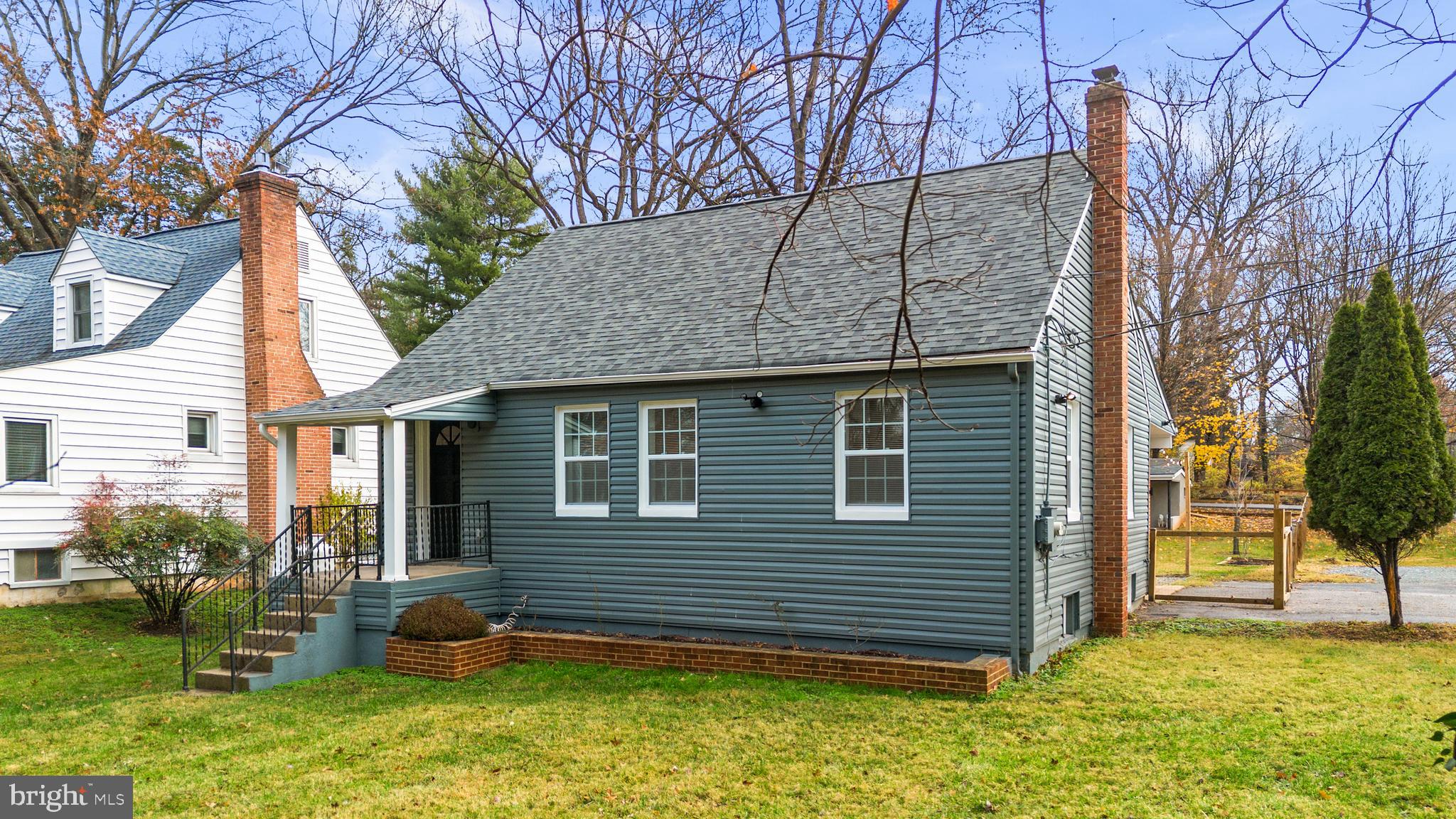 201 WASHINGTON GROVE LANE