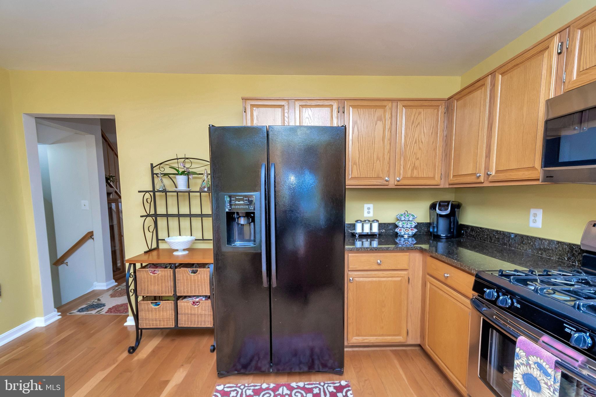 RIDGEFIELD VILLAGE - Residential