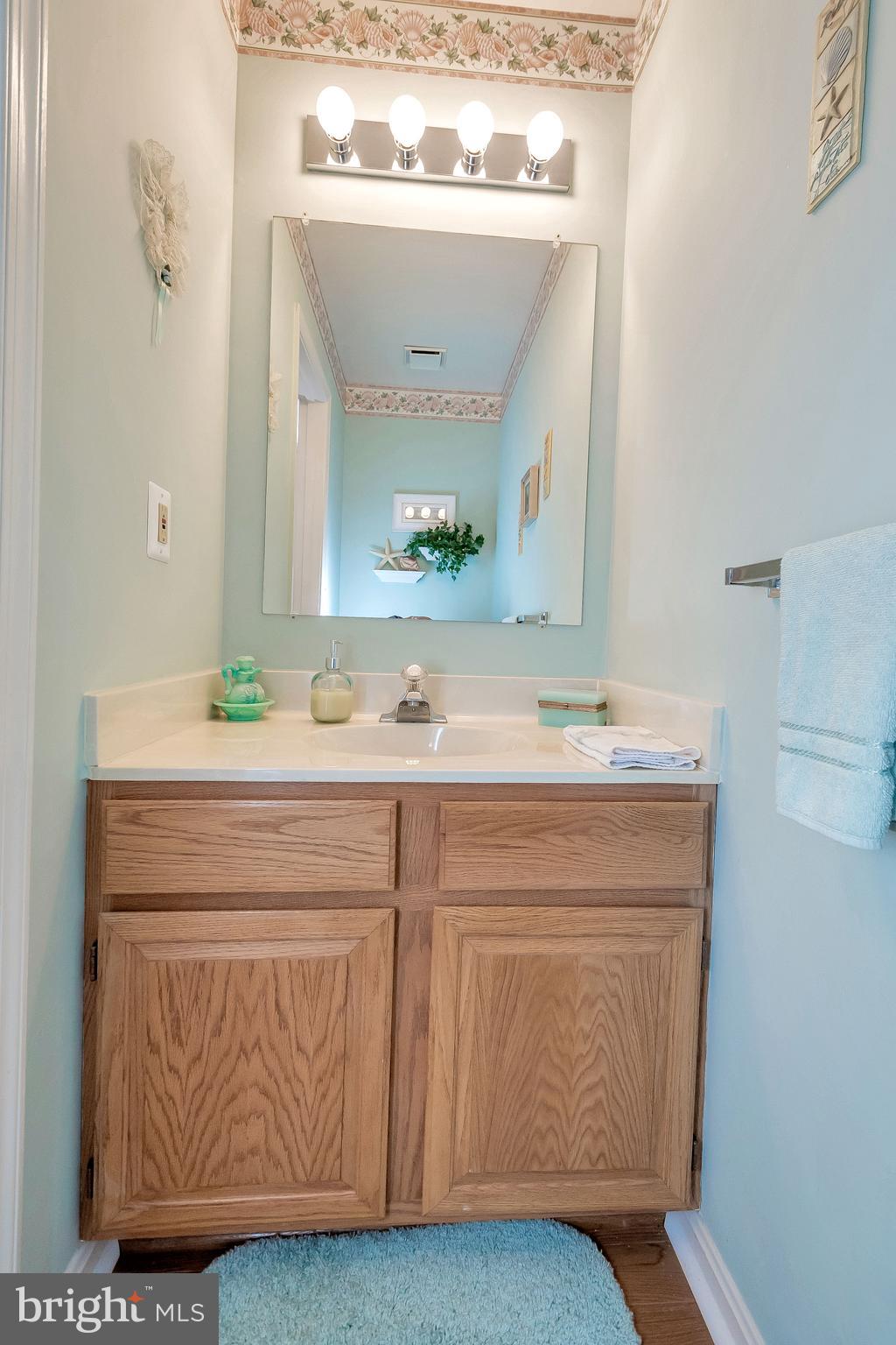 RIDGEFIELD VILLAGE - Residential