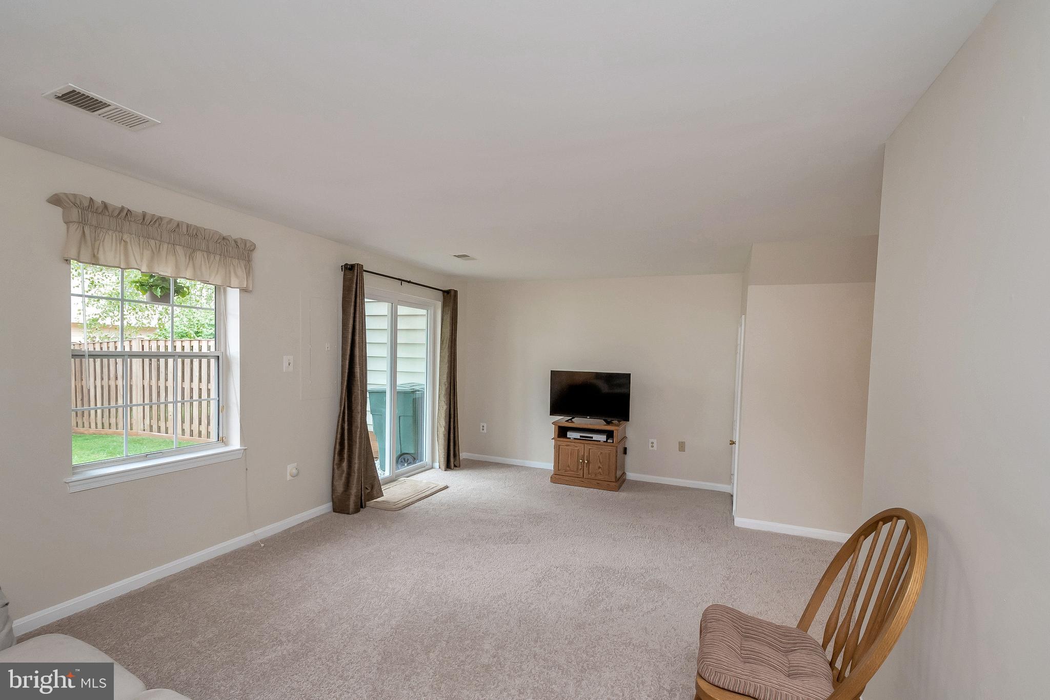 RIDGEFIELD VILLAGE - Residential