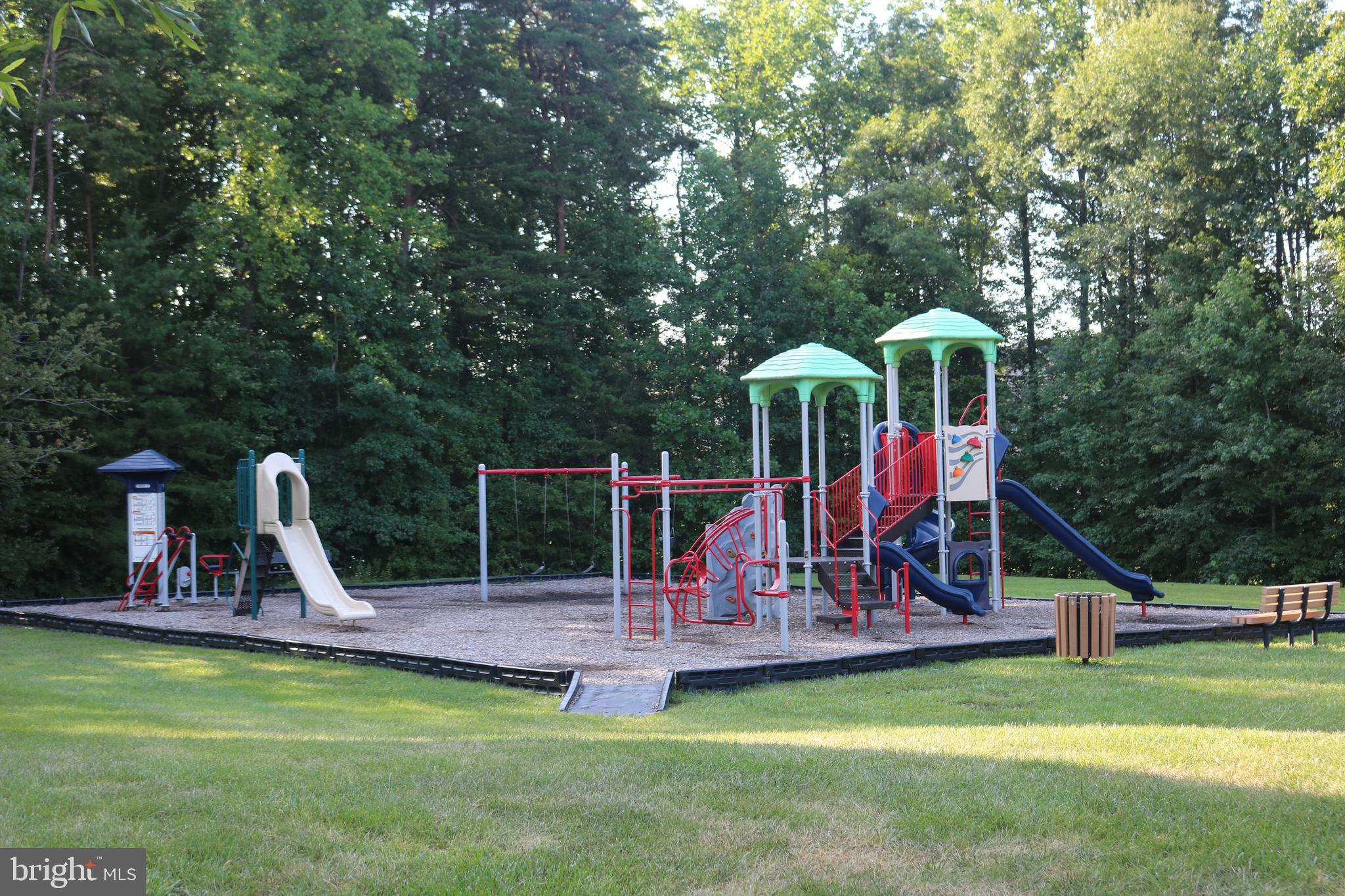 RIDGEFIELD VILLAGE - Residential