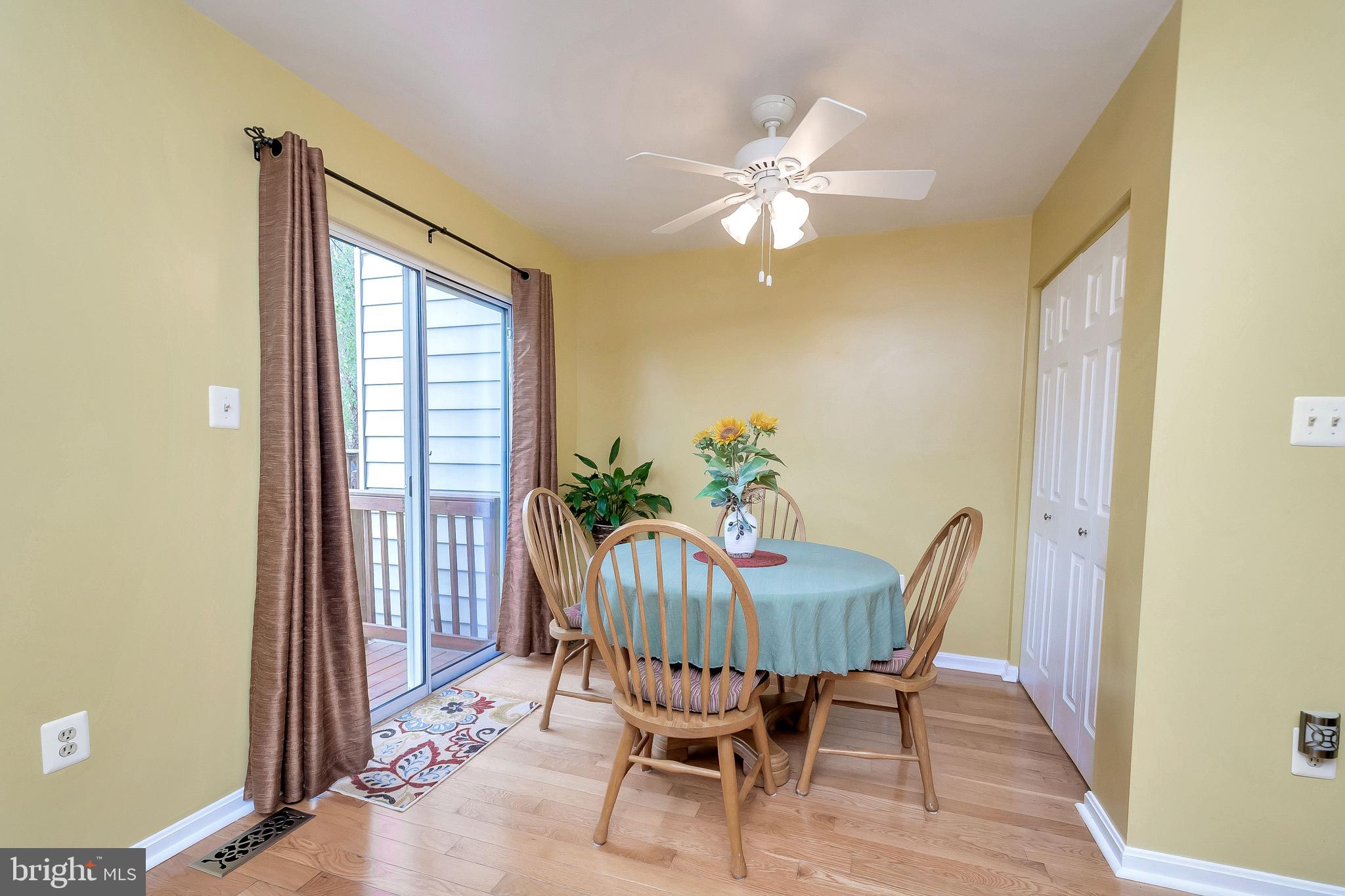 RIDGEFIELD VILLAGE - Residential