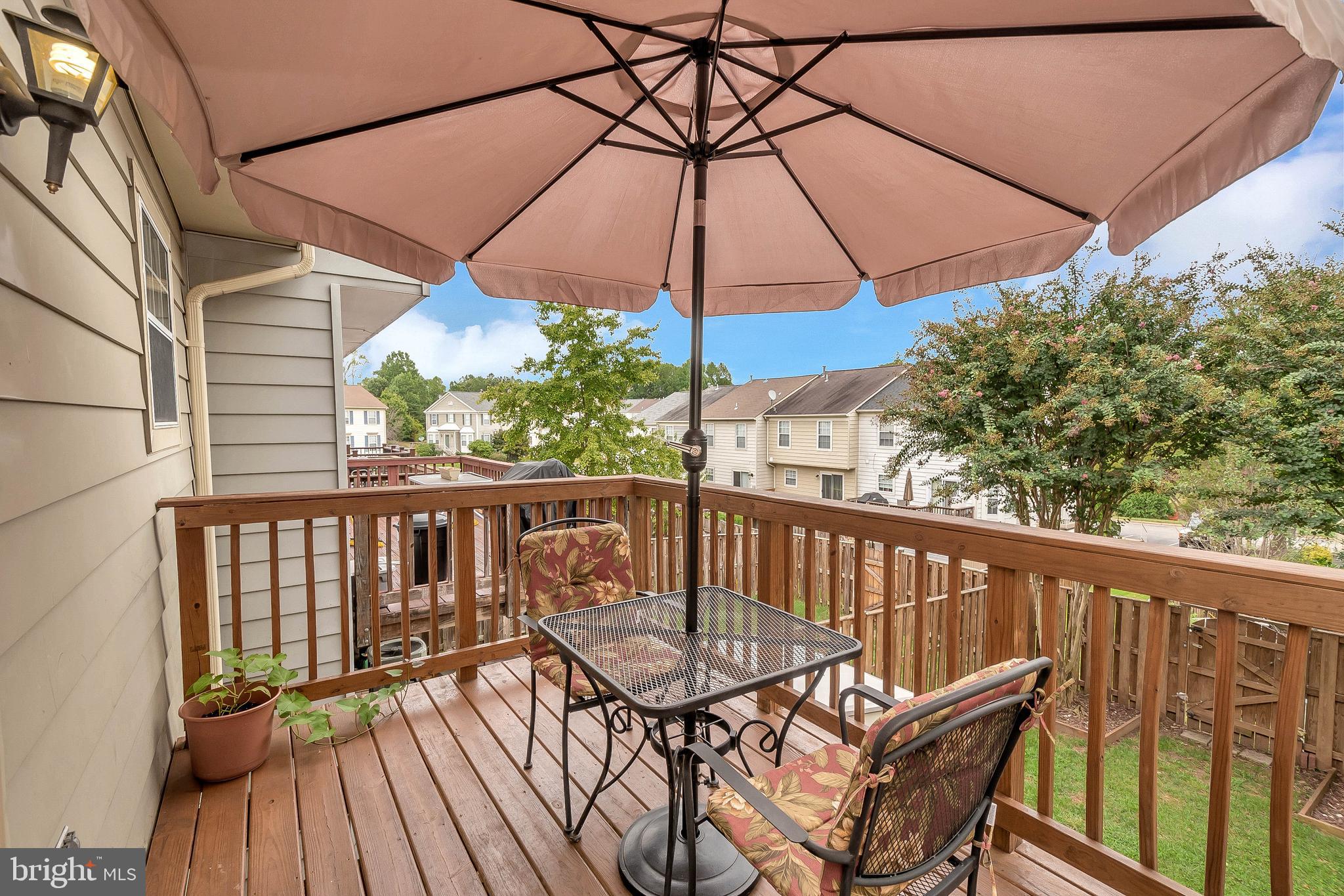 RIDGEFIELD VILLAGE - Residential