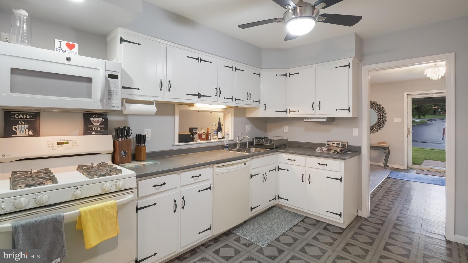 WELLESLEY HILLS - Residential