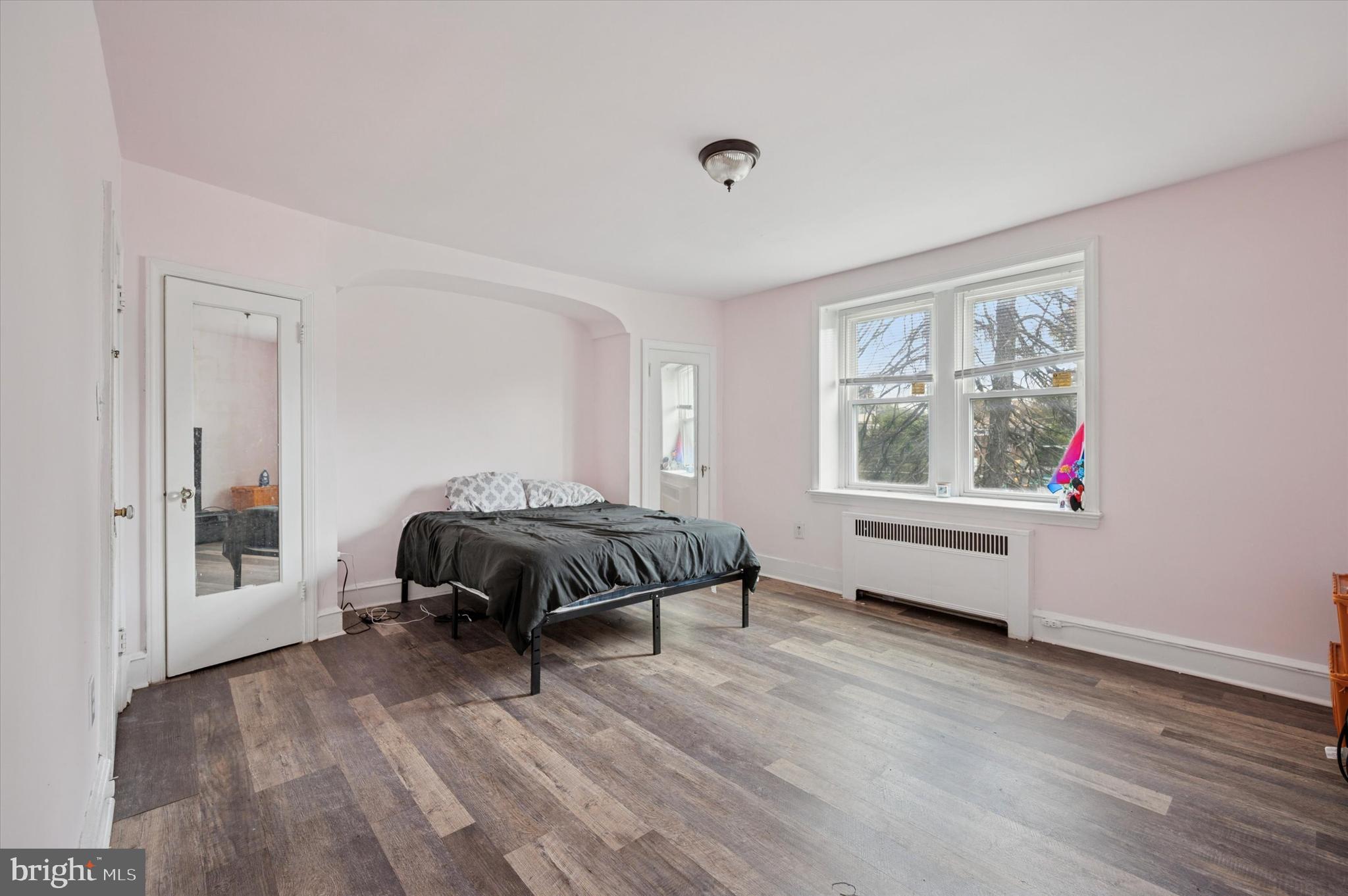 WEST OAK LANE - Residential