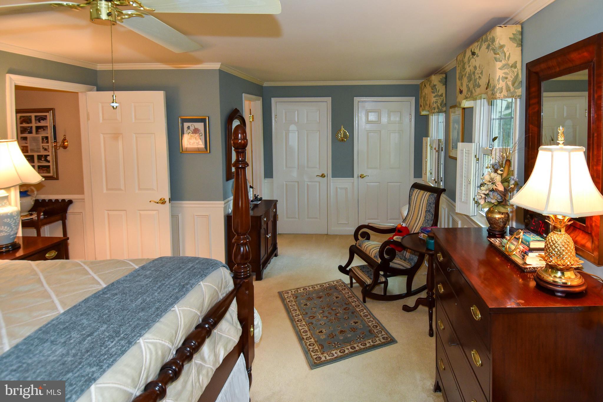 GREENWICH HILL - Residential