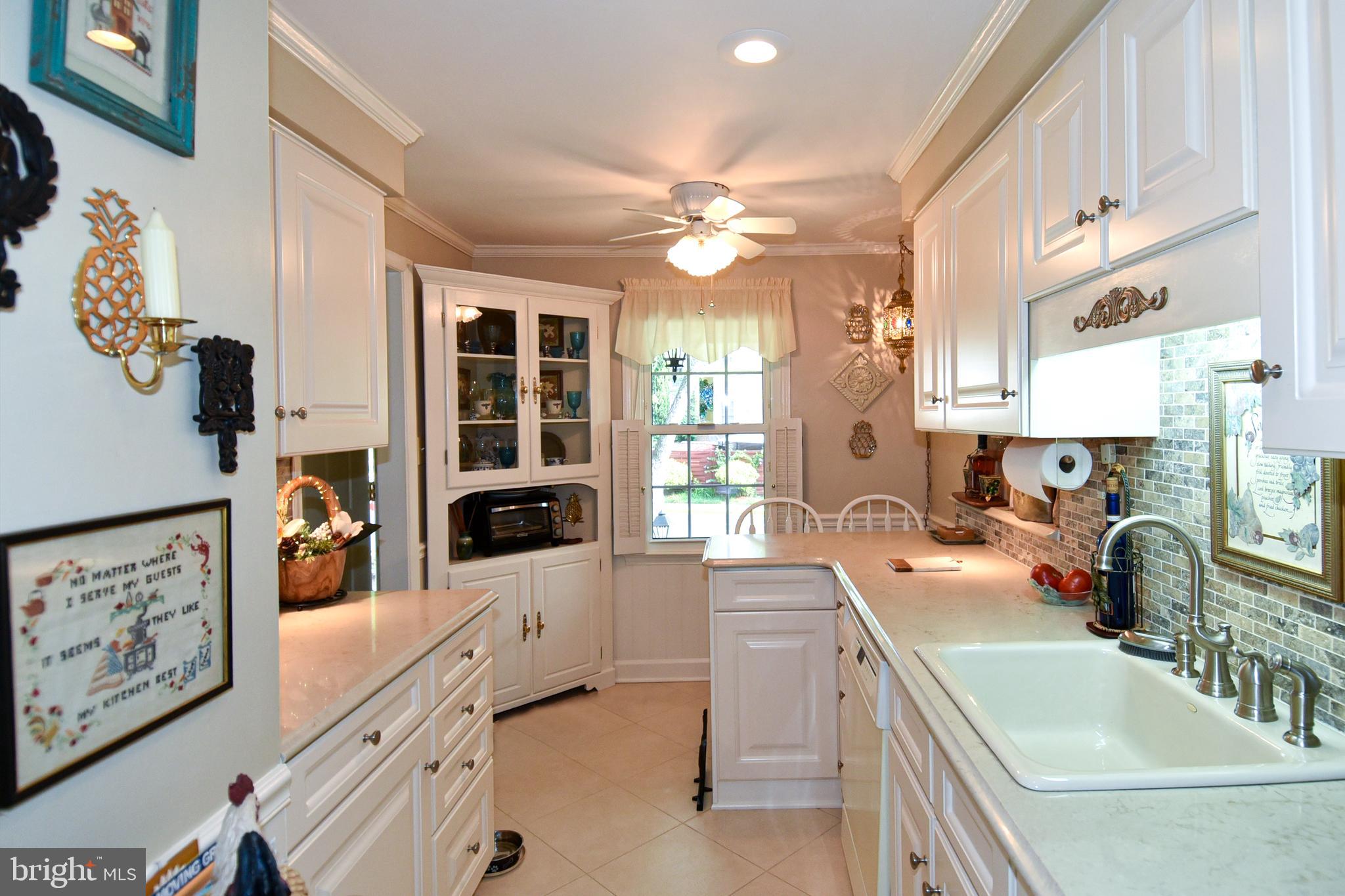 GREENWICH HILL - Residential