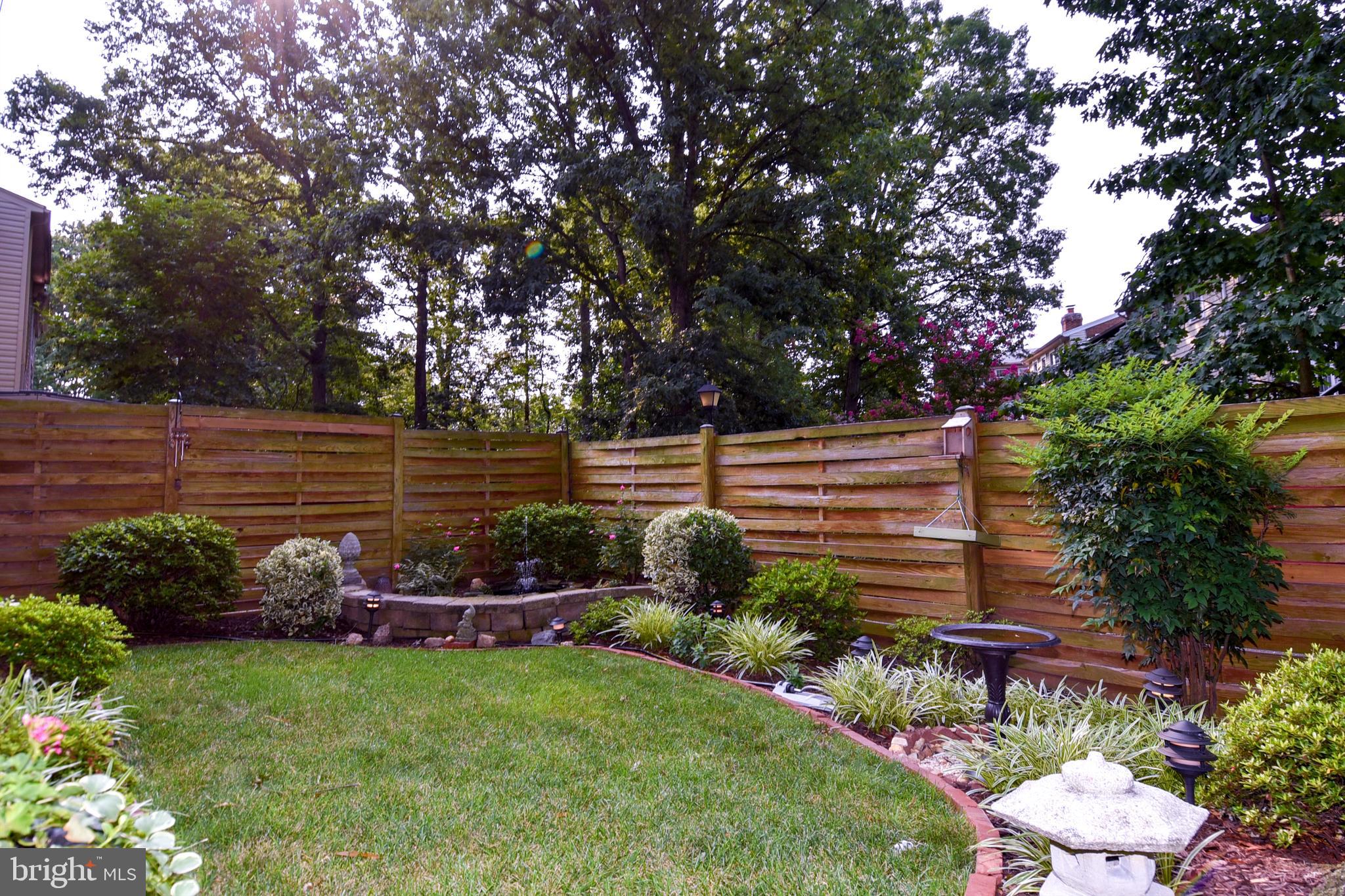 GREENWICH HILL - Residential