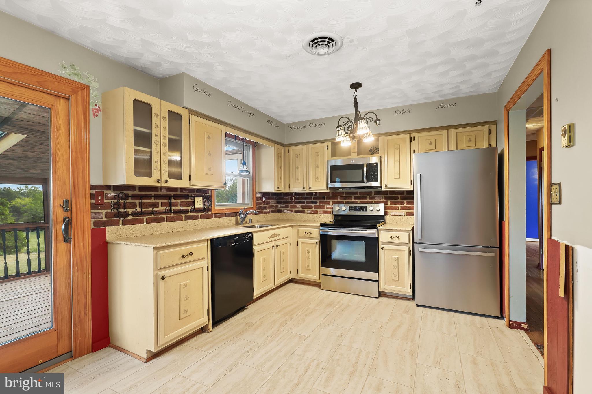 CHAZADALE NORTH - Residential