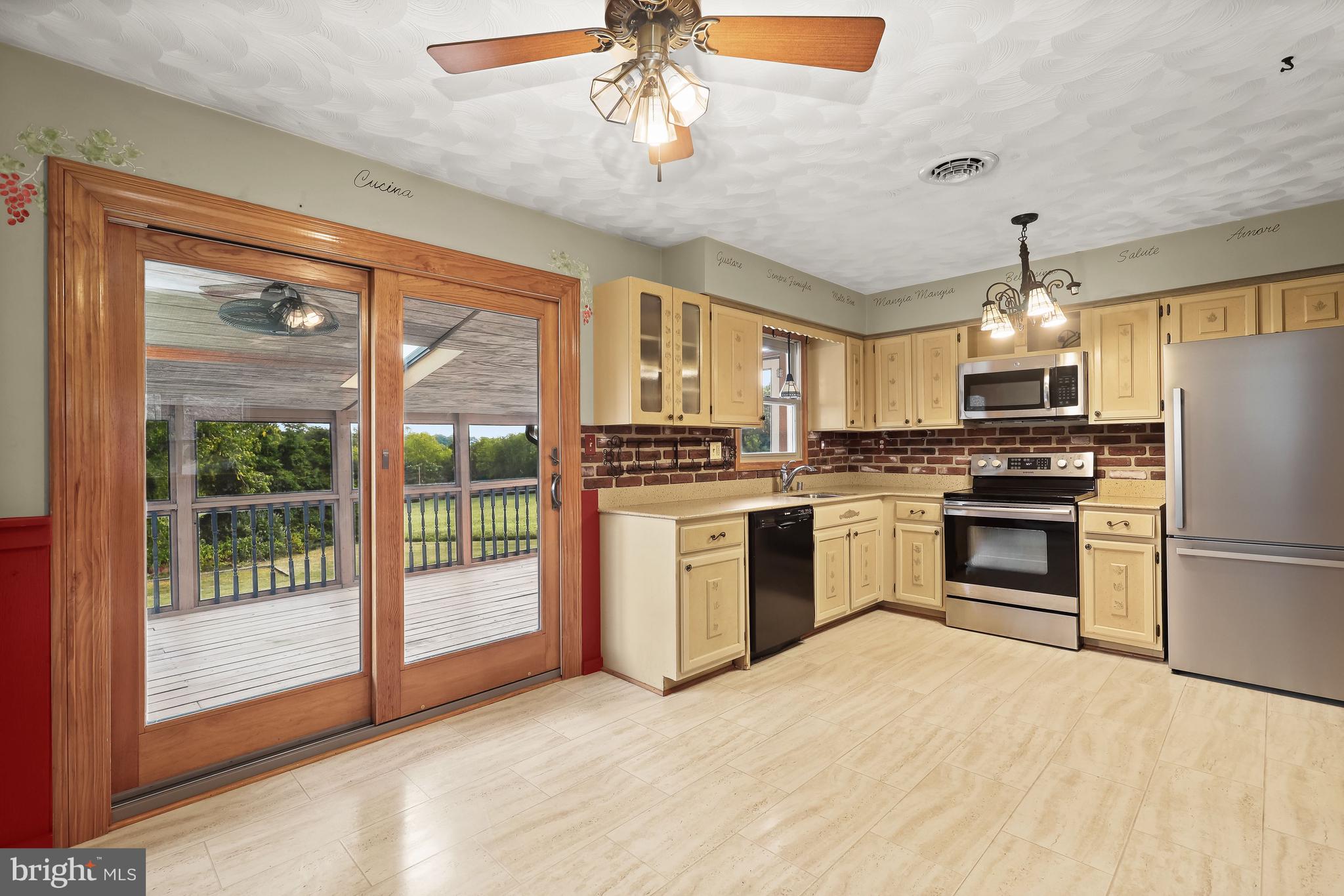 CHAZADALE NORTH - Residential