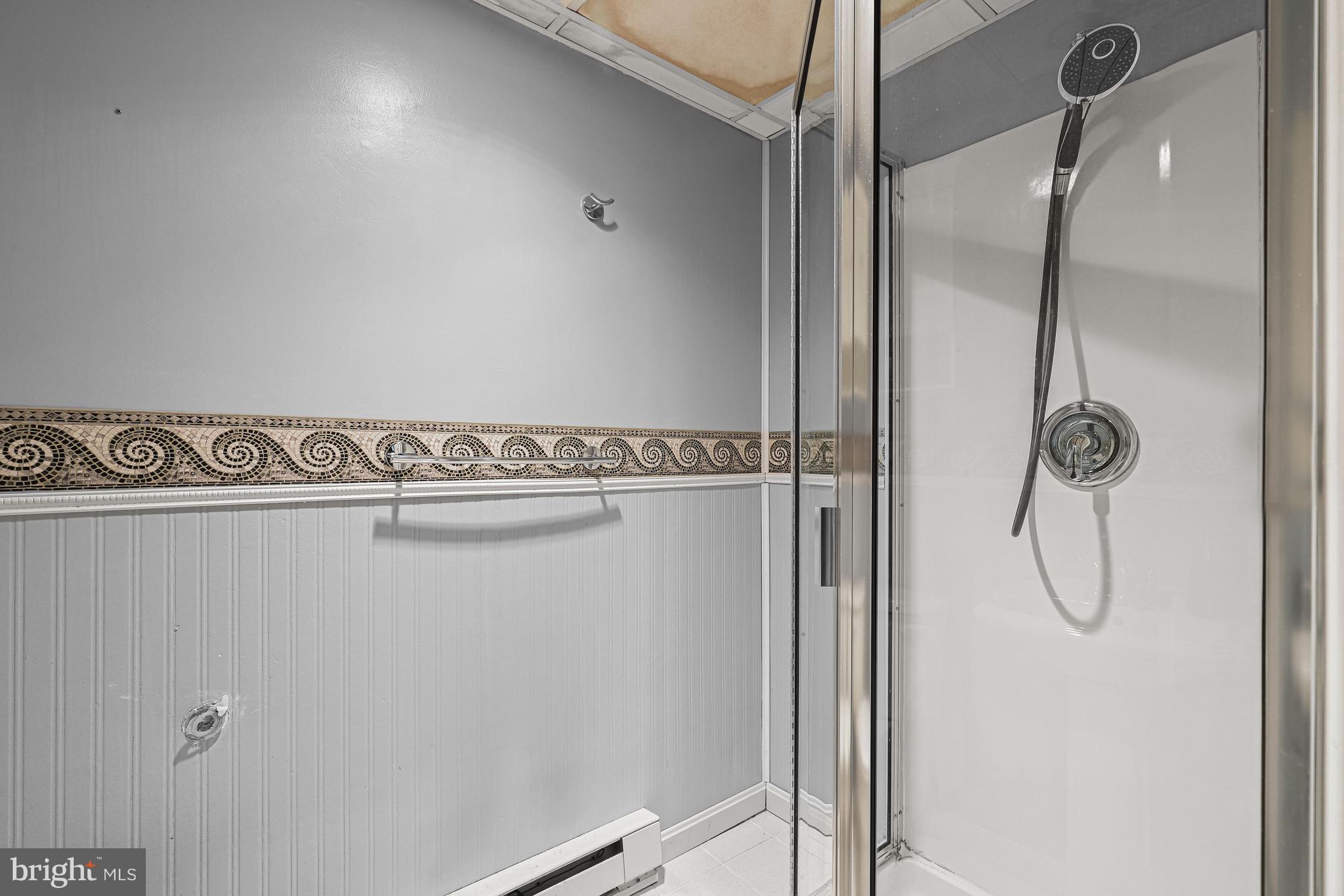 CHAZADALE NORTH - Residential