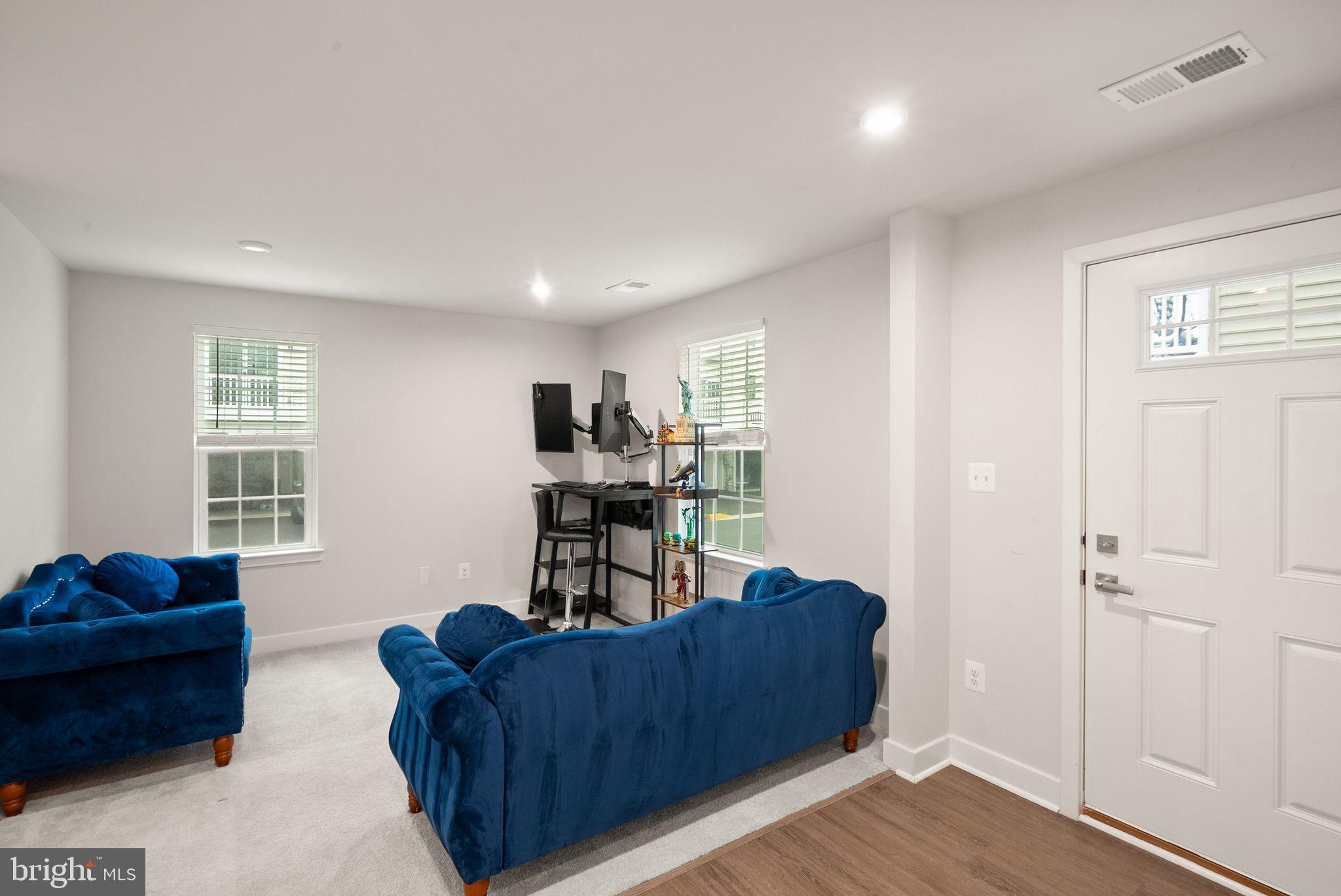 24550 POMMEL TERRACE